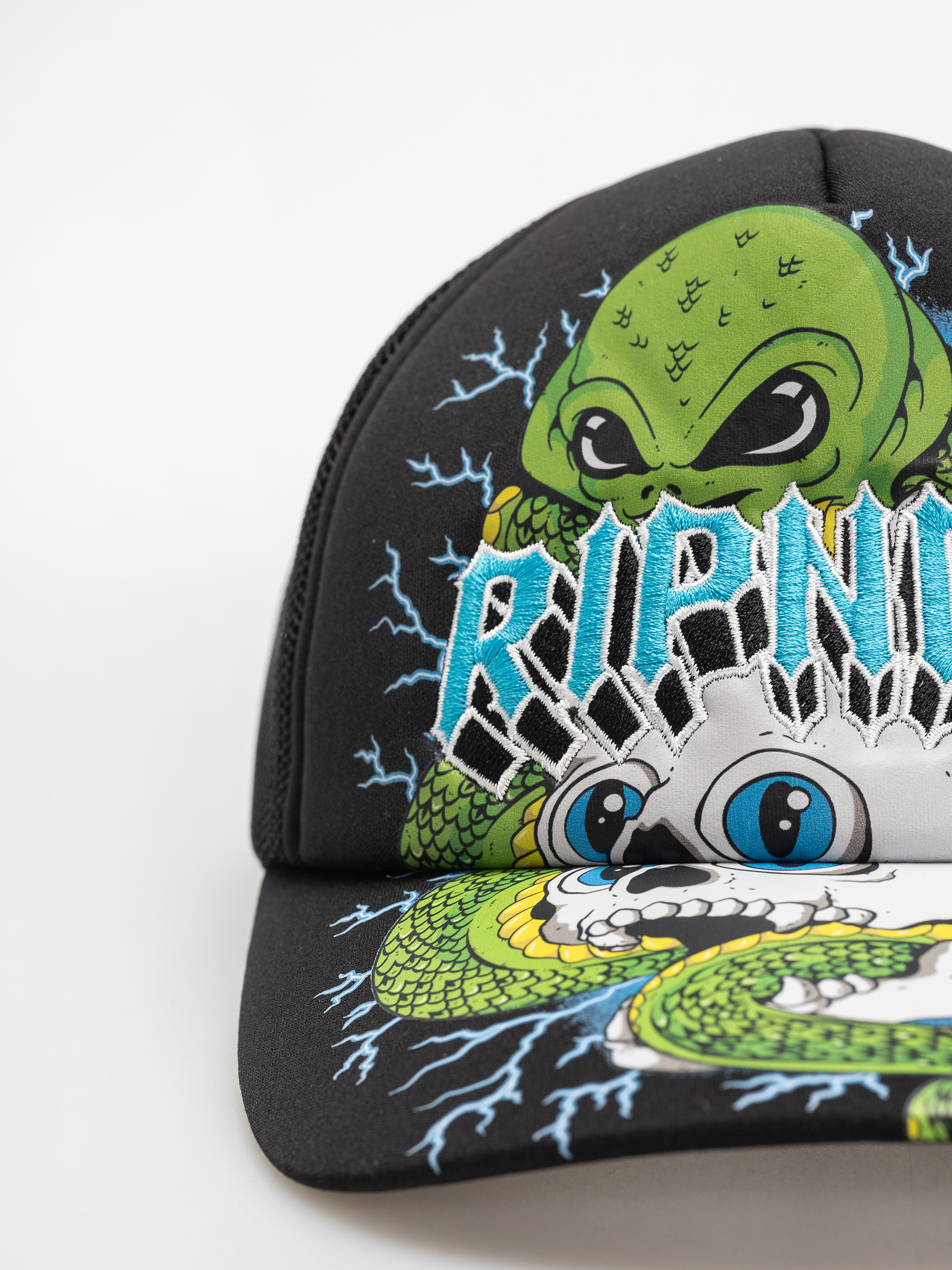 Кепка RipNDip Skull And Bones Trucker (black)