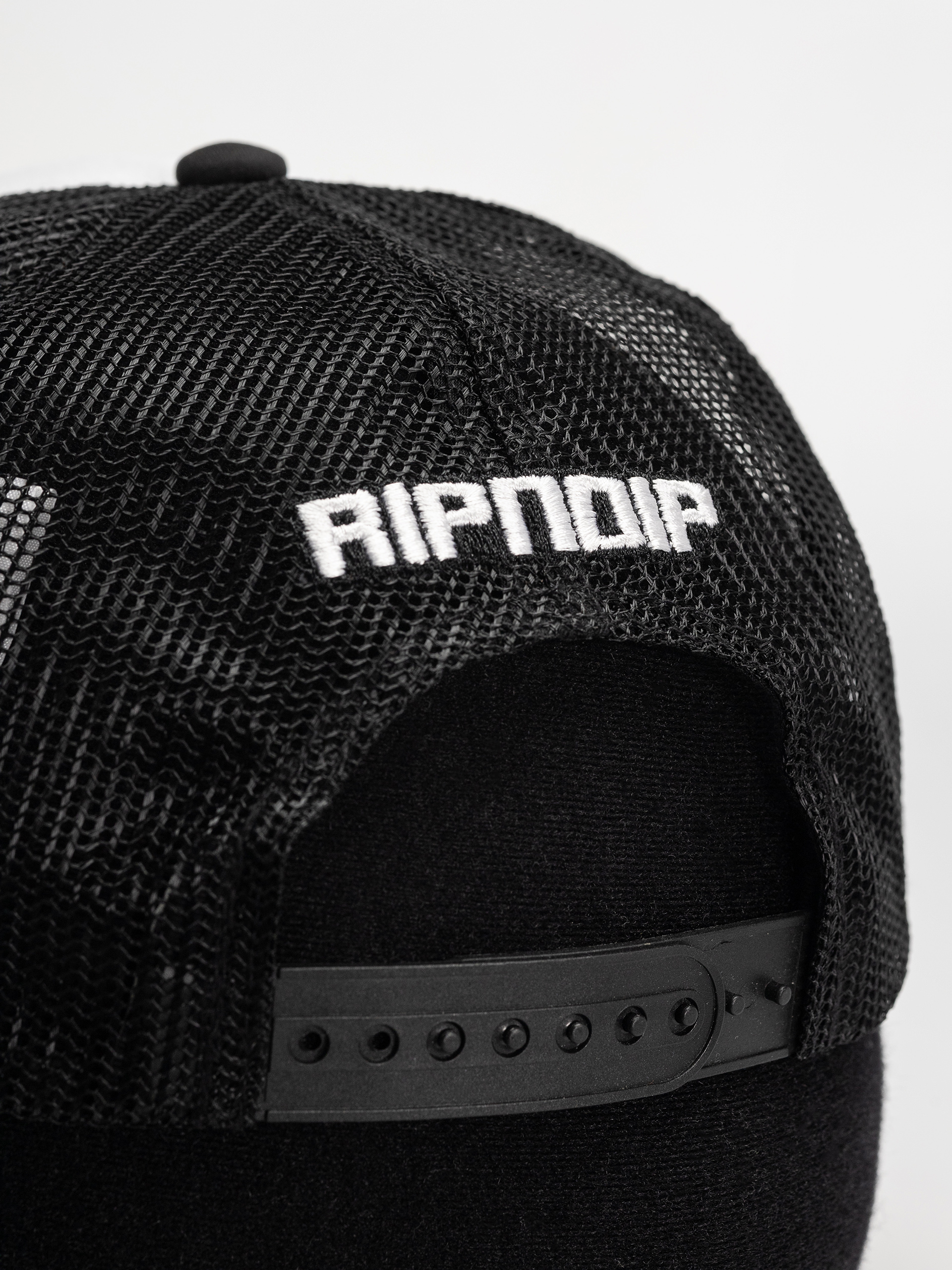 Кепка RipNDip Find Out Trucker (black)