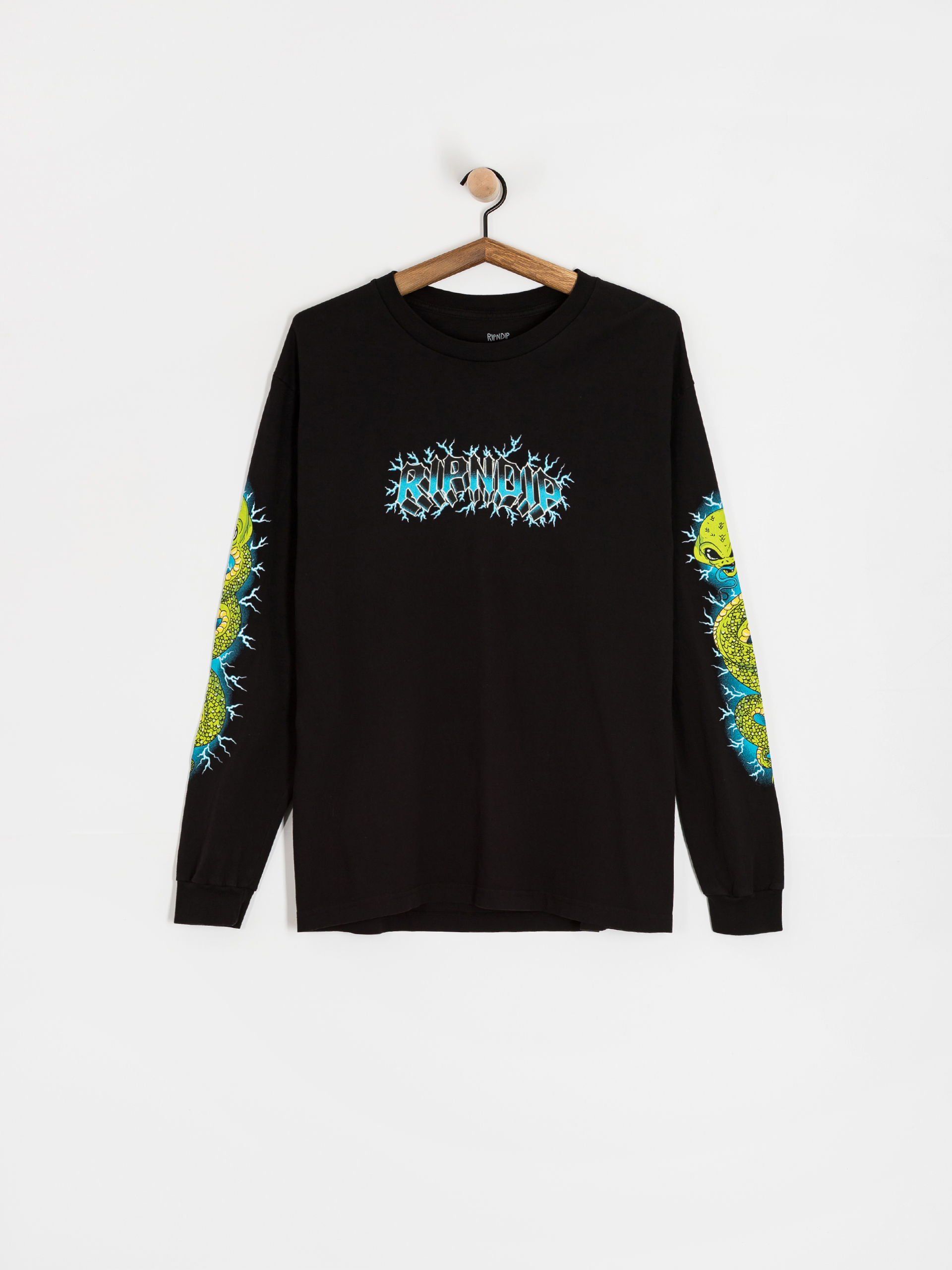 Лонгслів RipNDip Skull And Bones (black)