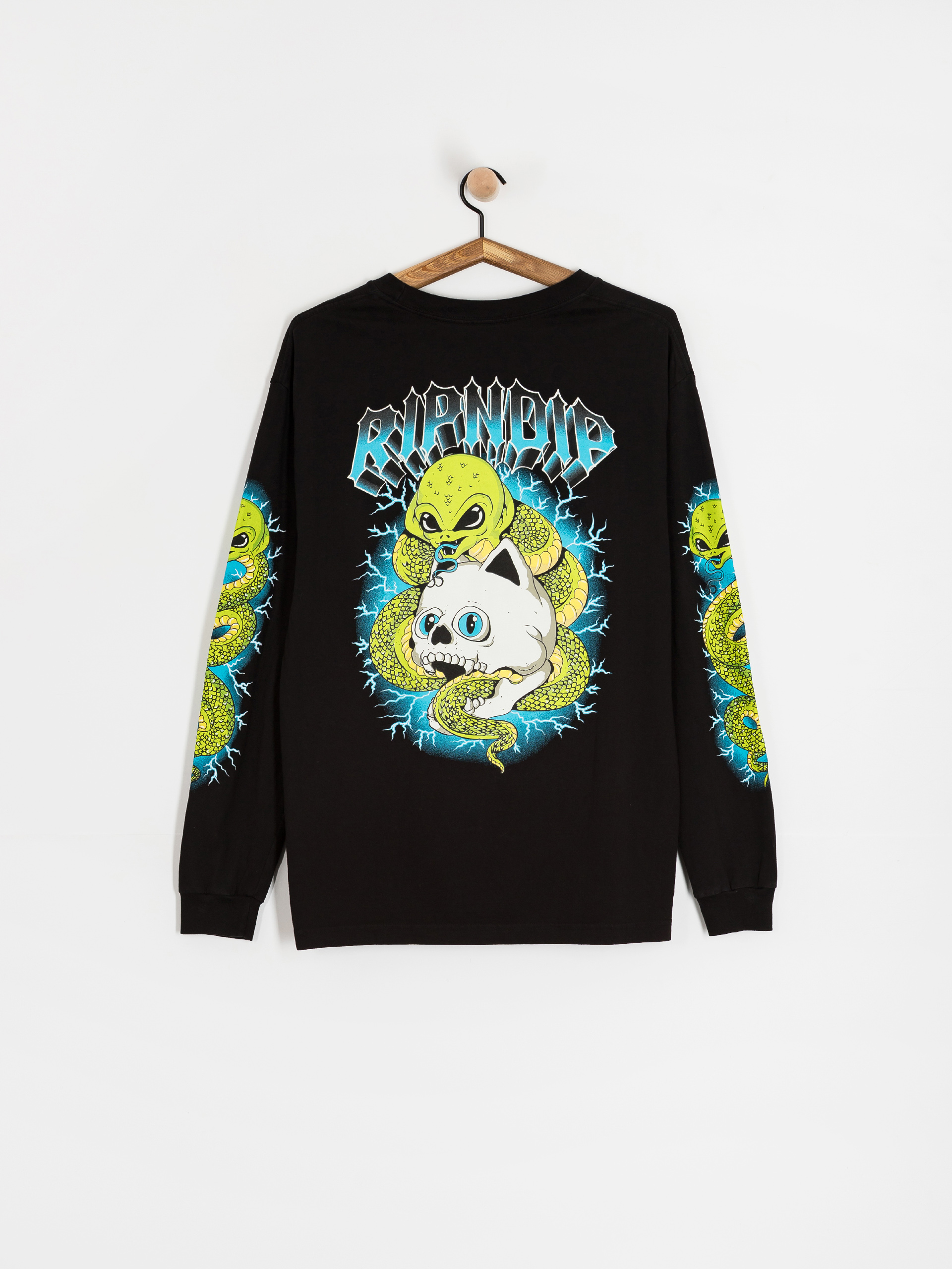 Лонгслів RipNDip Skull And Bones (black)