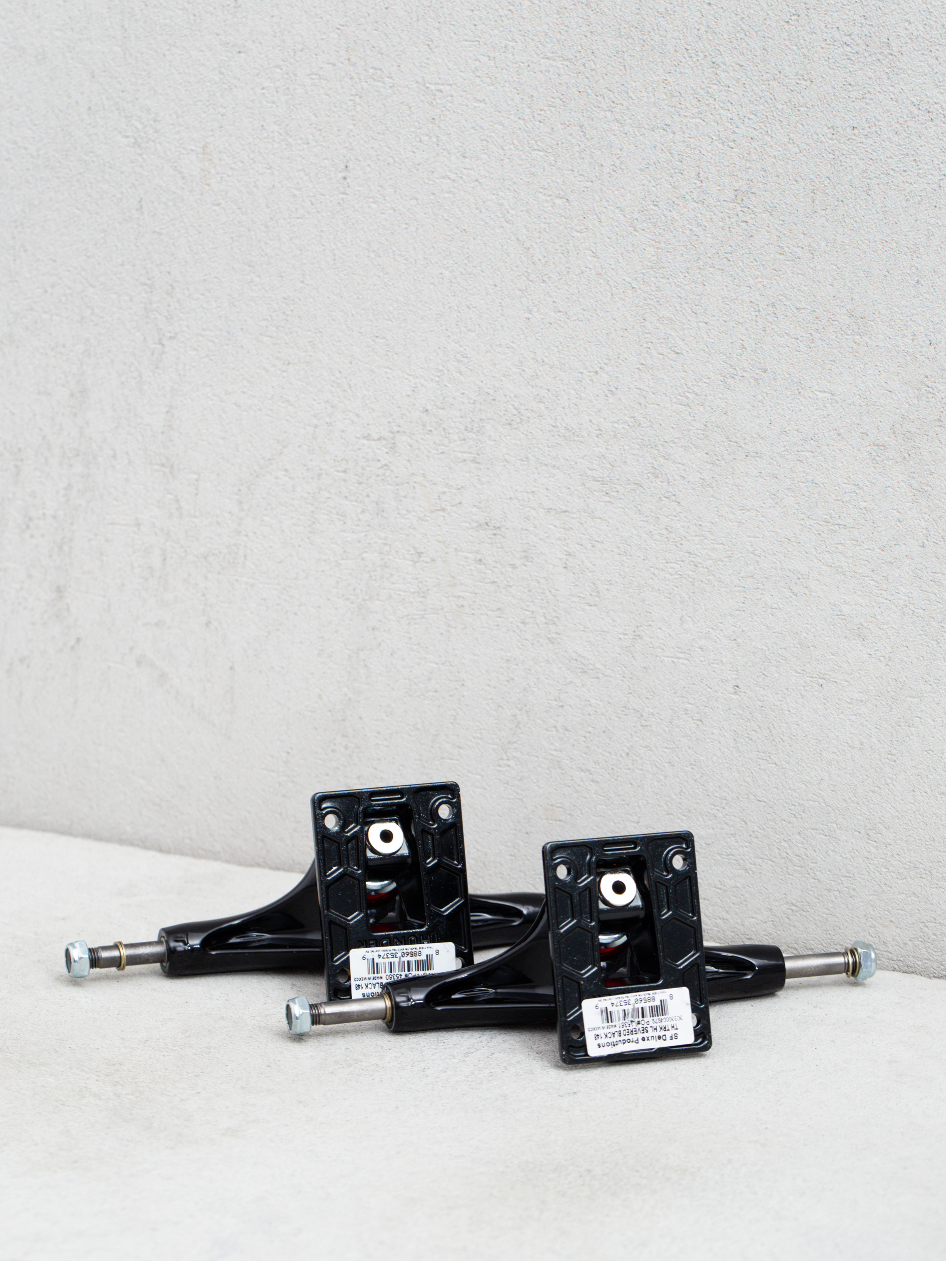 Підвіски Thunder Hollow Lights Severed (black)