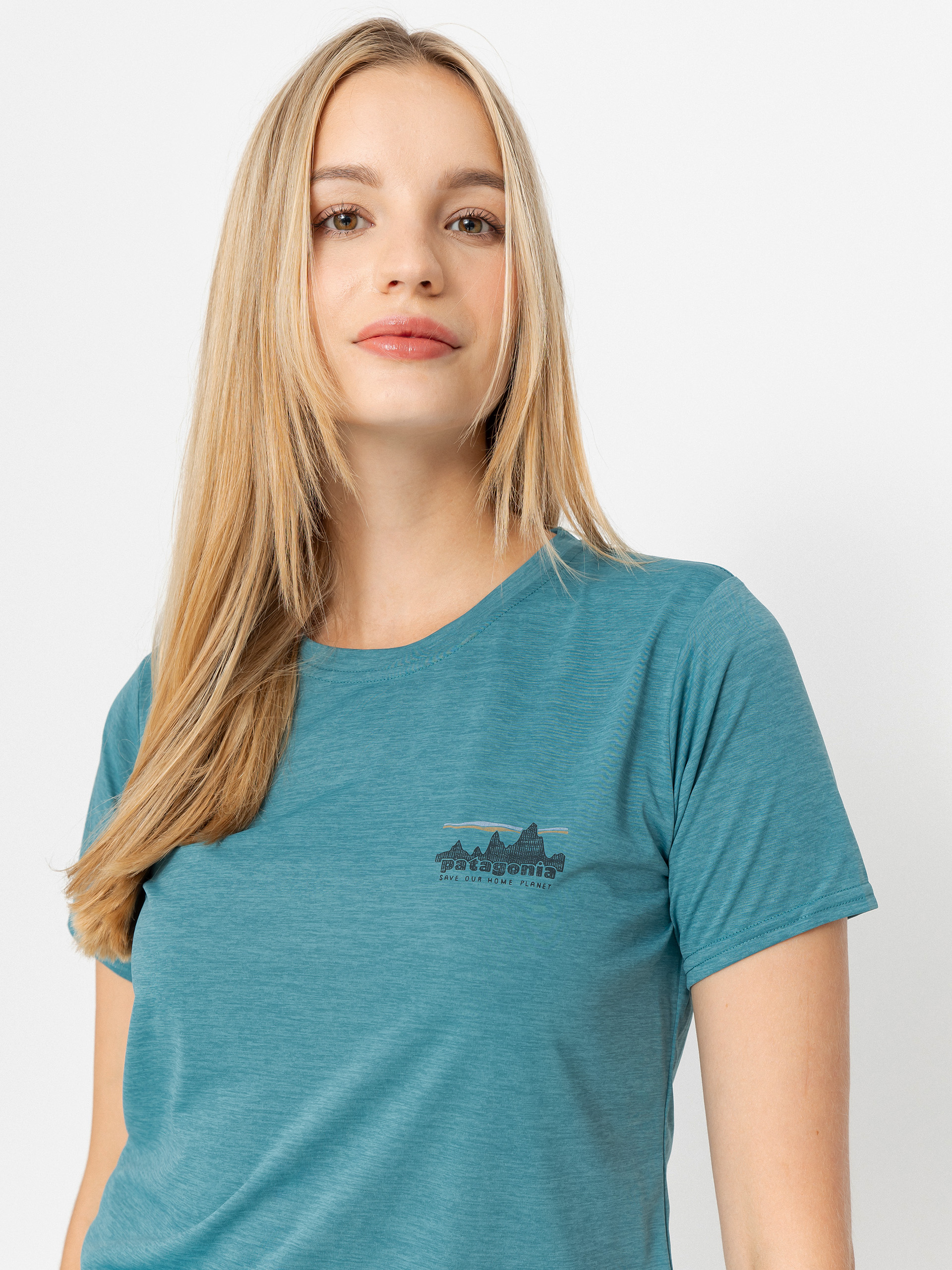 Футболка Patagonia Cap Cool Daily Graphic Wmn (73 skyline/wetland blue x-dye)
