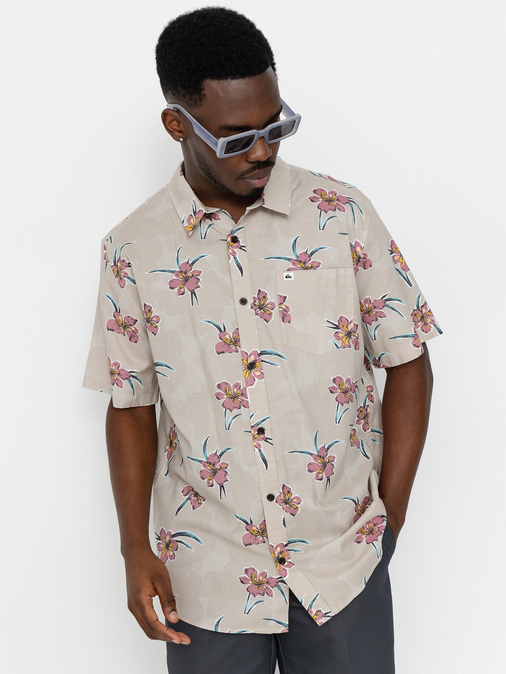 u0421u043eu0440u043eu0447u043au0430 Quiksilver Apero Classic (wind chime backyards)