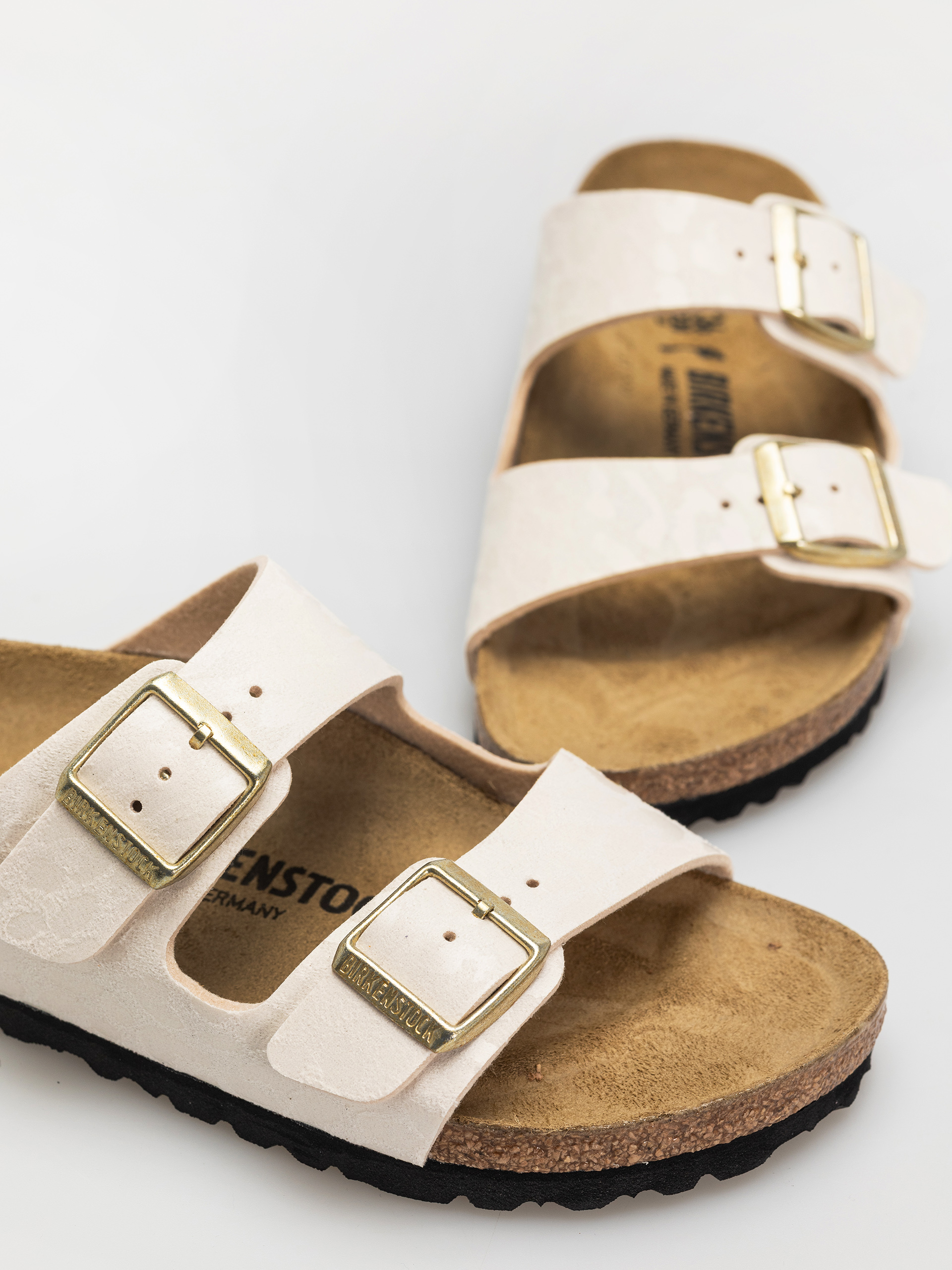 Шльопанці Birkenstock Arizona Synthetics Narrow Wmn (leo eggshell)