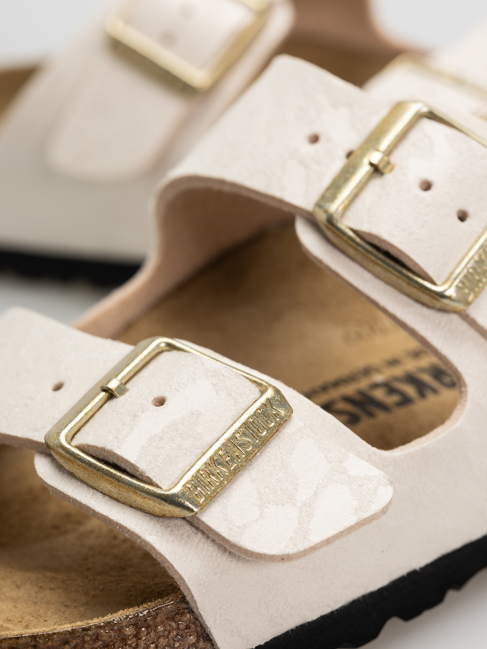 Шльопанці Birkenstock Arizona Synthetics Narrow Wmn (leo eggshell)