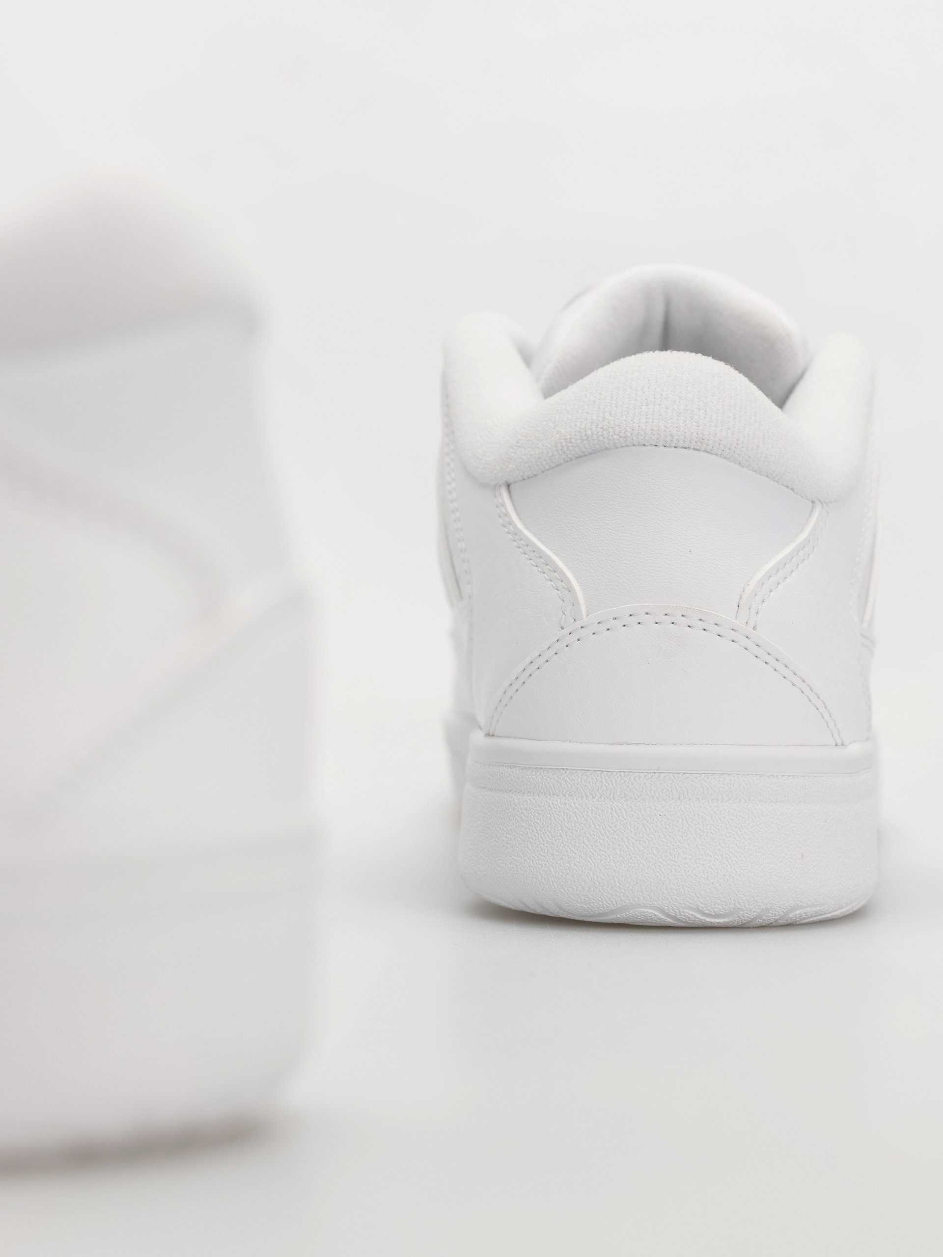 Взуття adidas Break Start 2000 (ftwwht/ftwwht/ftwwht)