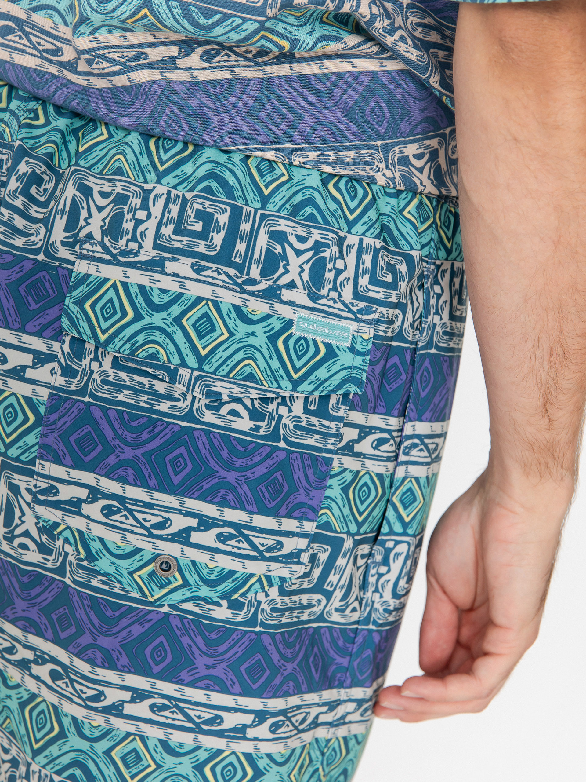 Шорти Quiksilver Surfsilk Straight Volley 16 (global heat dusted peri)