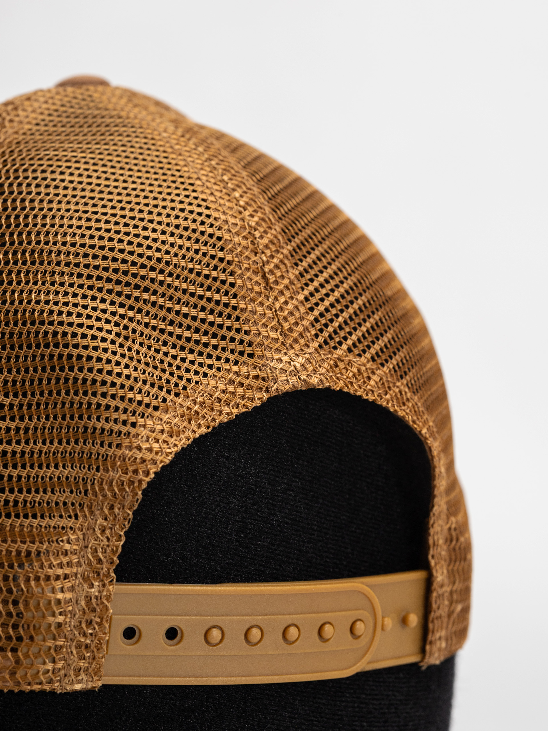Кепка Carhartt WIP Heart Patch Trucker (hamilton brown)