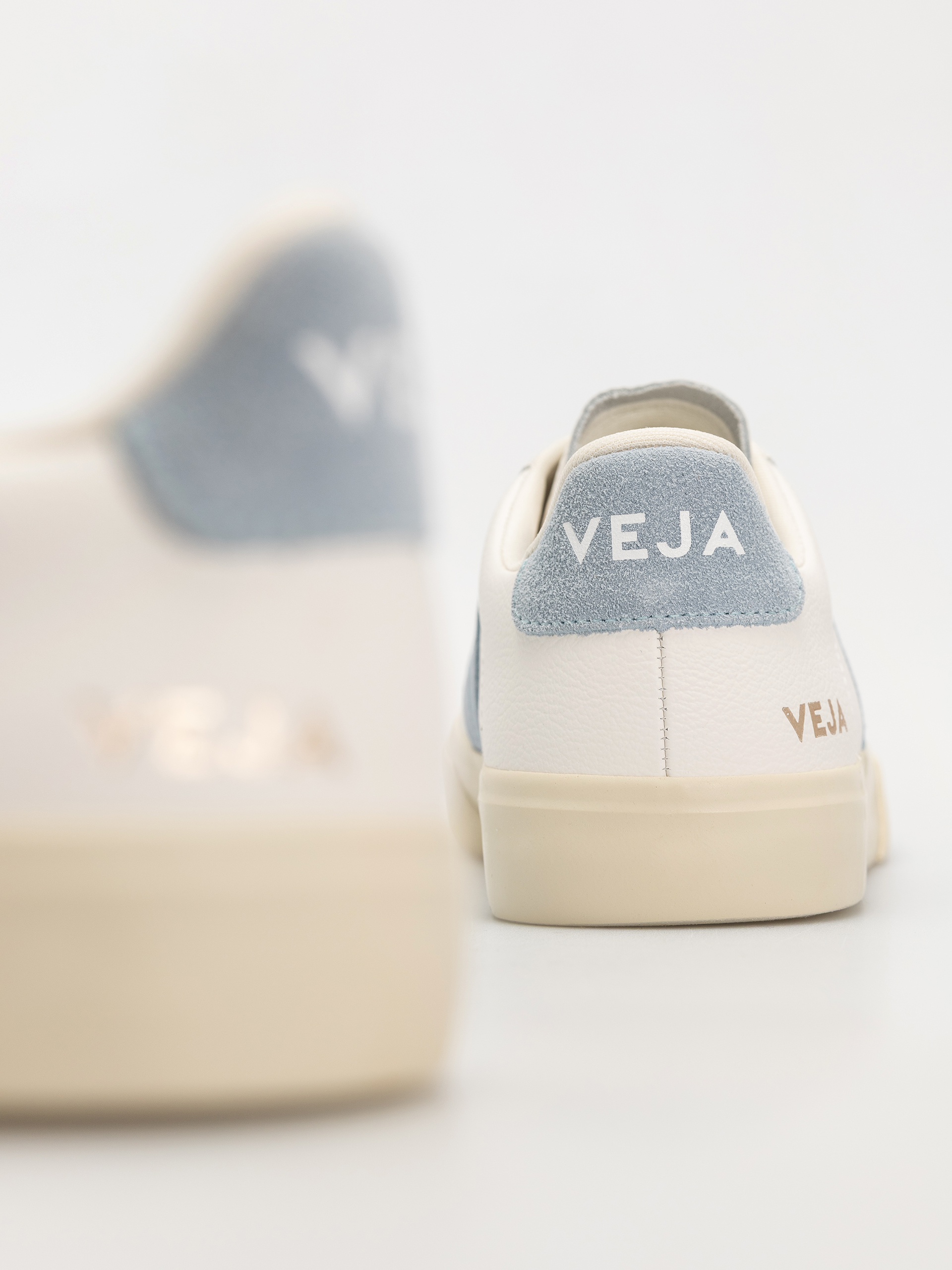 Взуття Veja Campo Wmn (white steel)