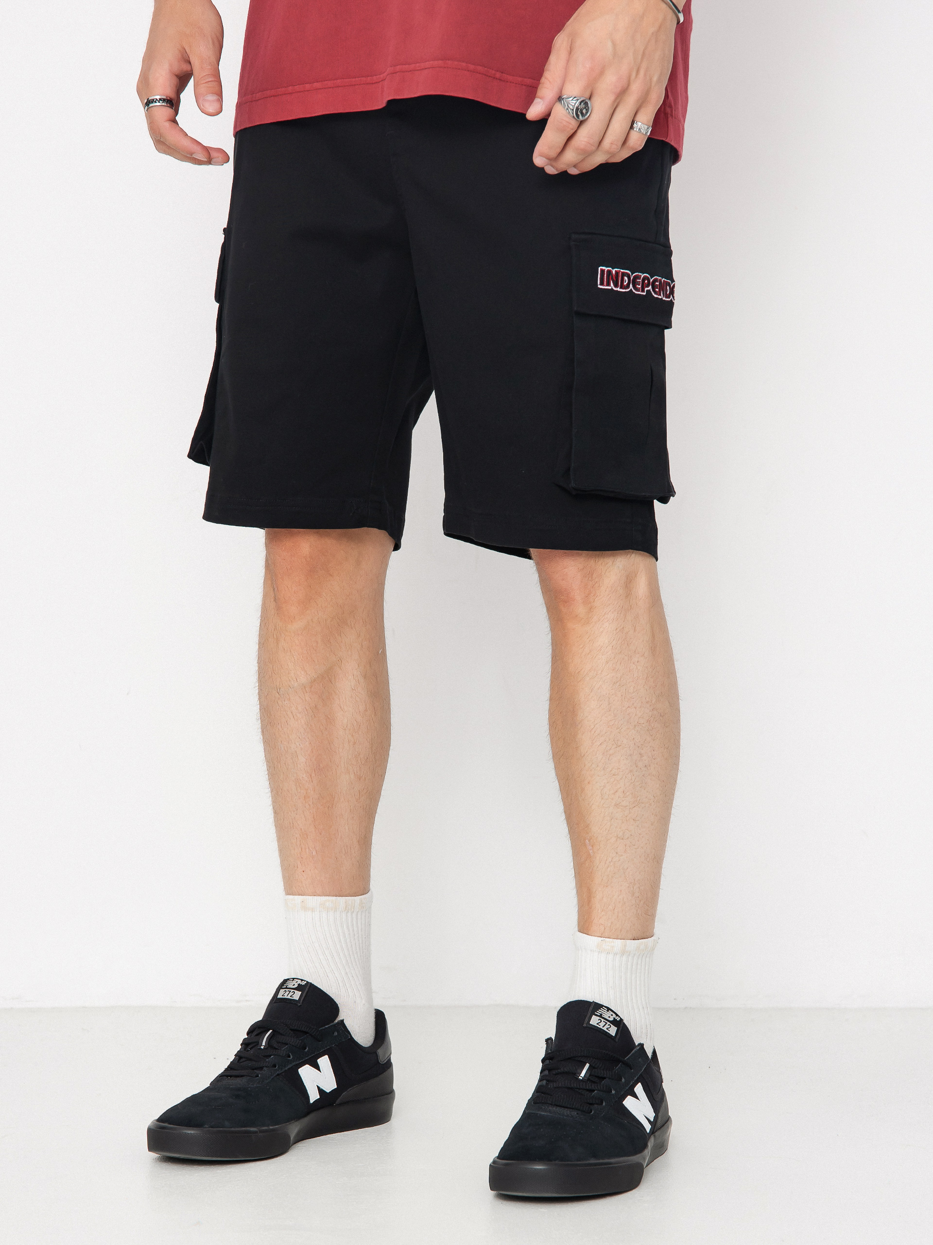 u0428u043eu0440u0442u0438 Independent Groundwork Short Cargo (black)