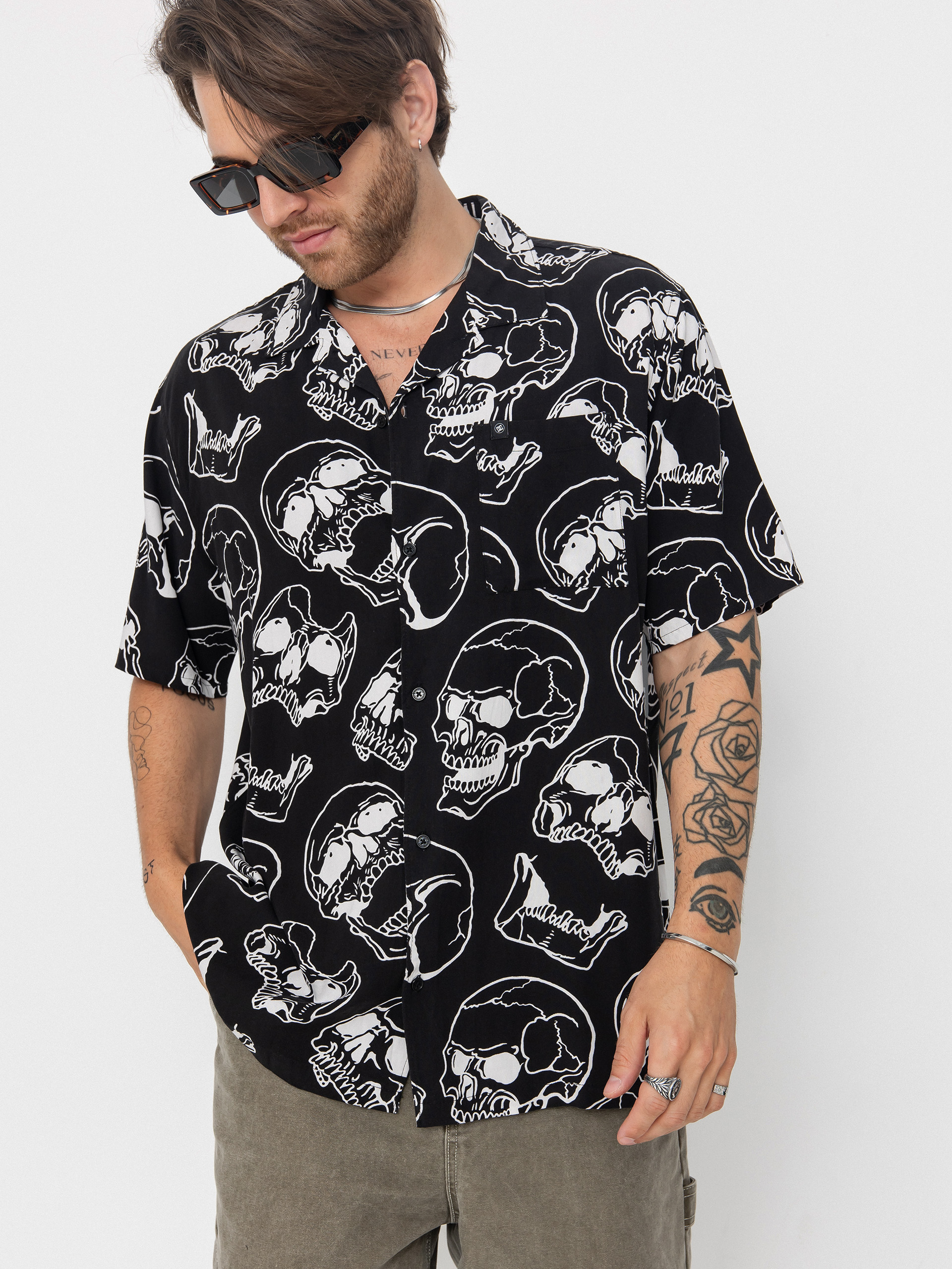 Сорочка DC Fracture Ss Button Up (black skully print)