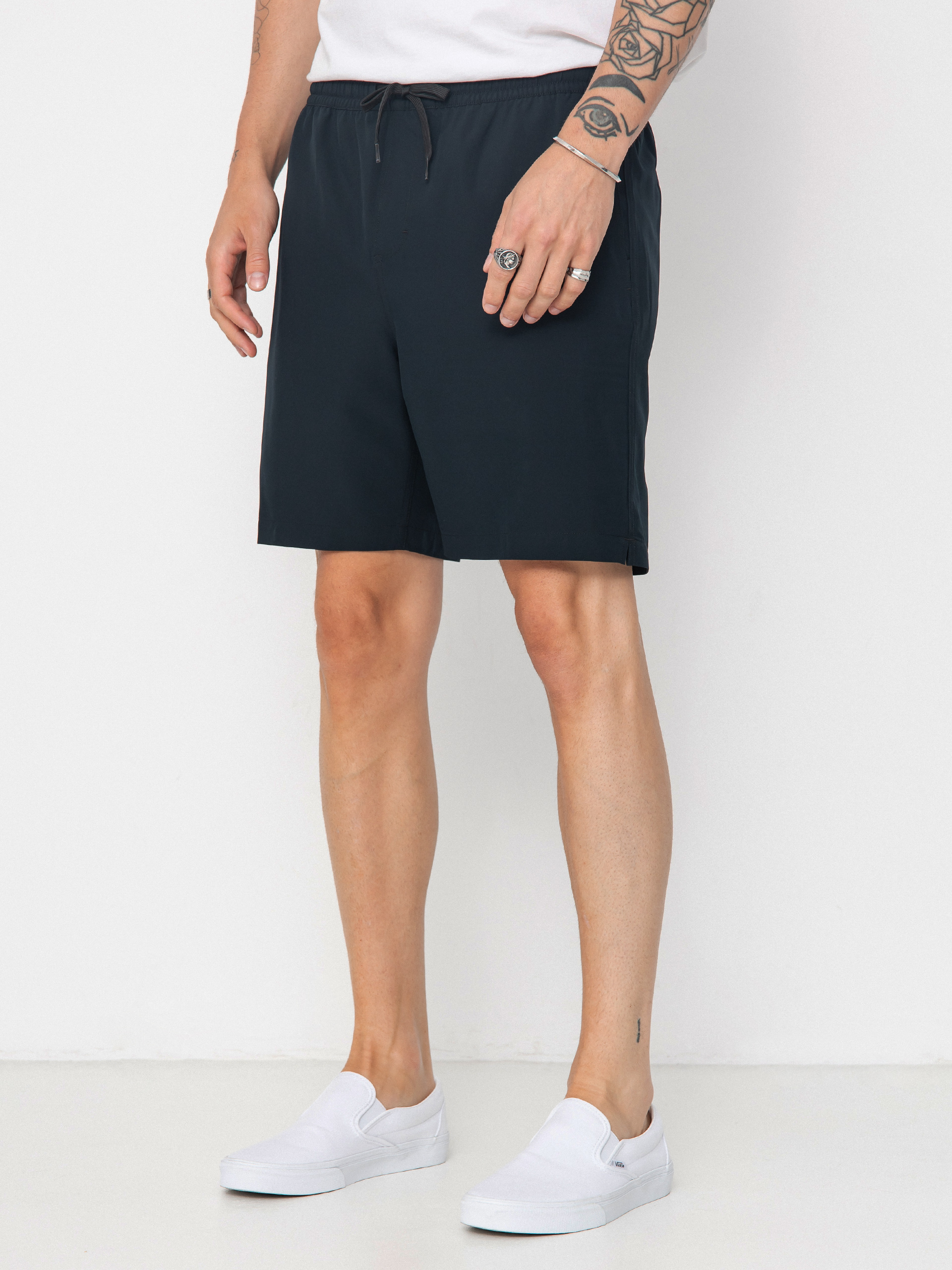 Шорти Quiksilver Taxer Amphibian 18 (black)