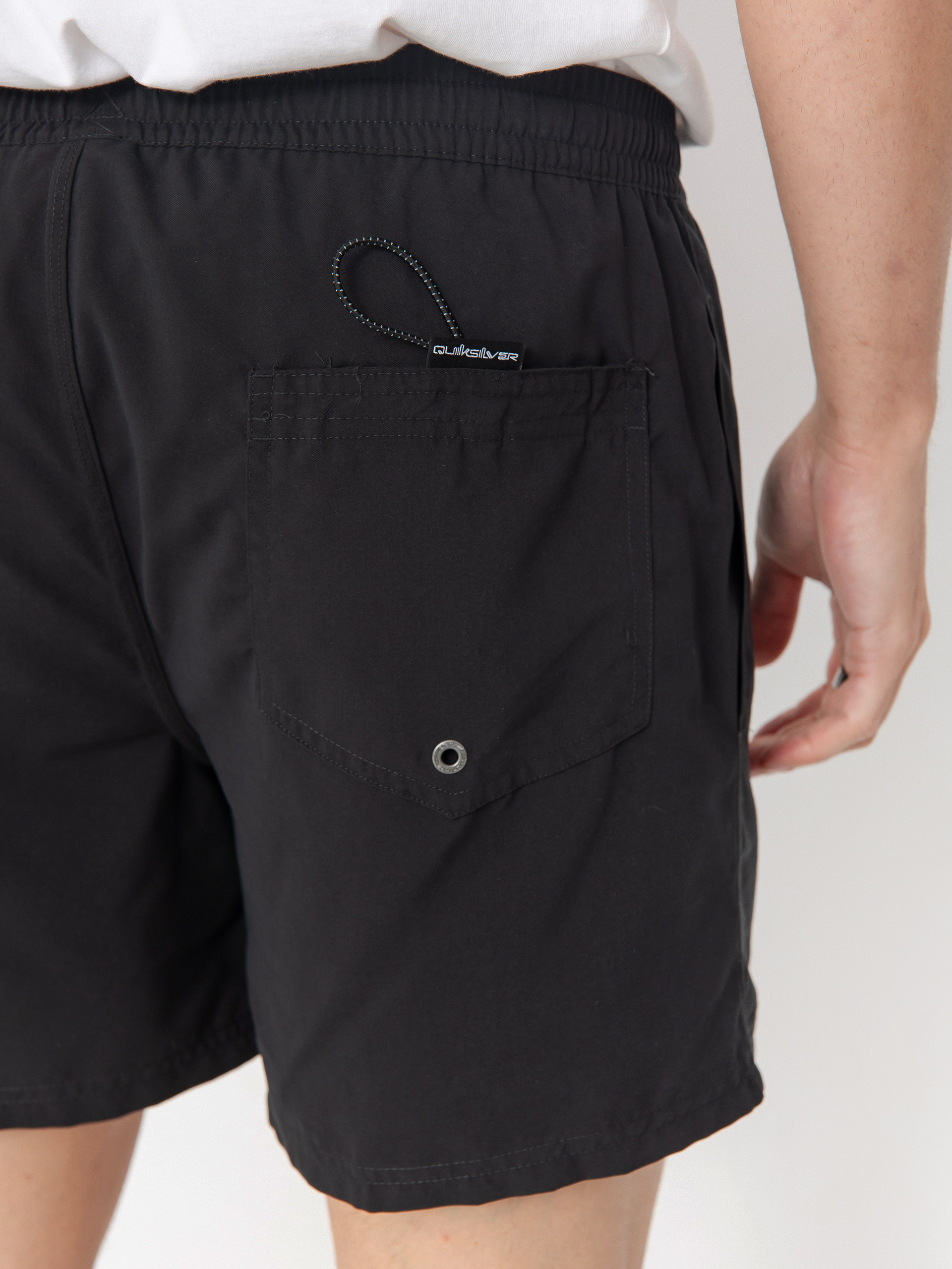 Шорти Quiksilver Everyday Solid Volley 15 (black)