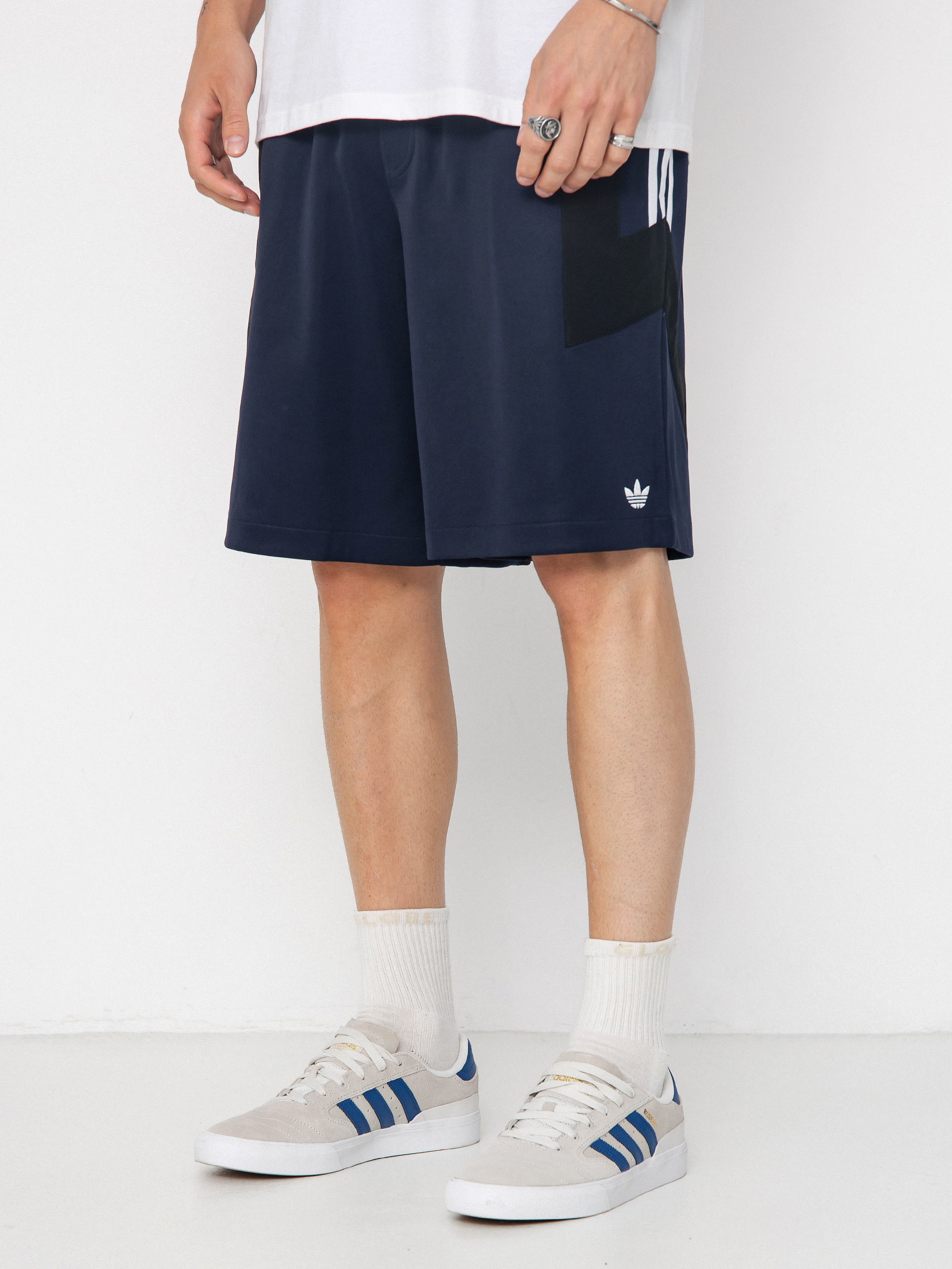 u0428u043eu0440u0442u0438 adidas Football (legink/black/white)