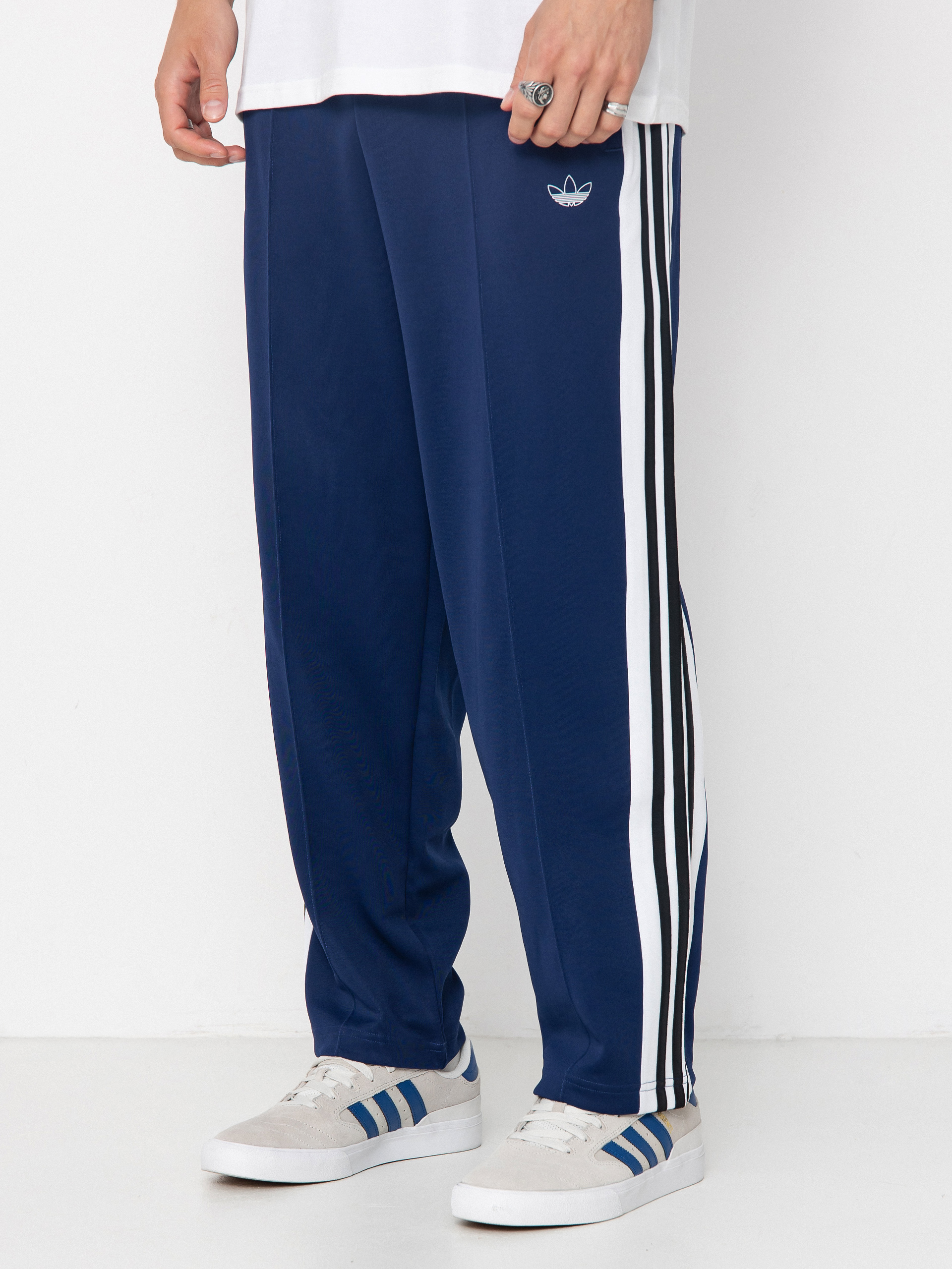 Штани adidas Tyshawn (dkblue/white/black)