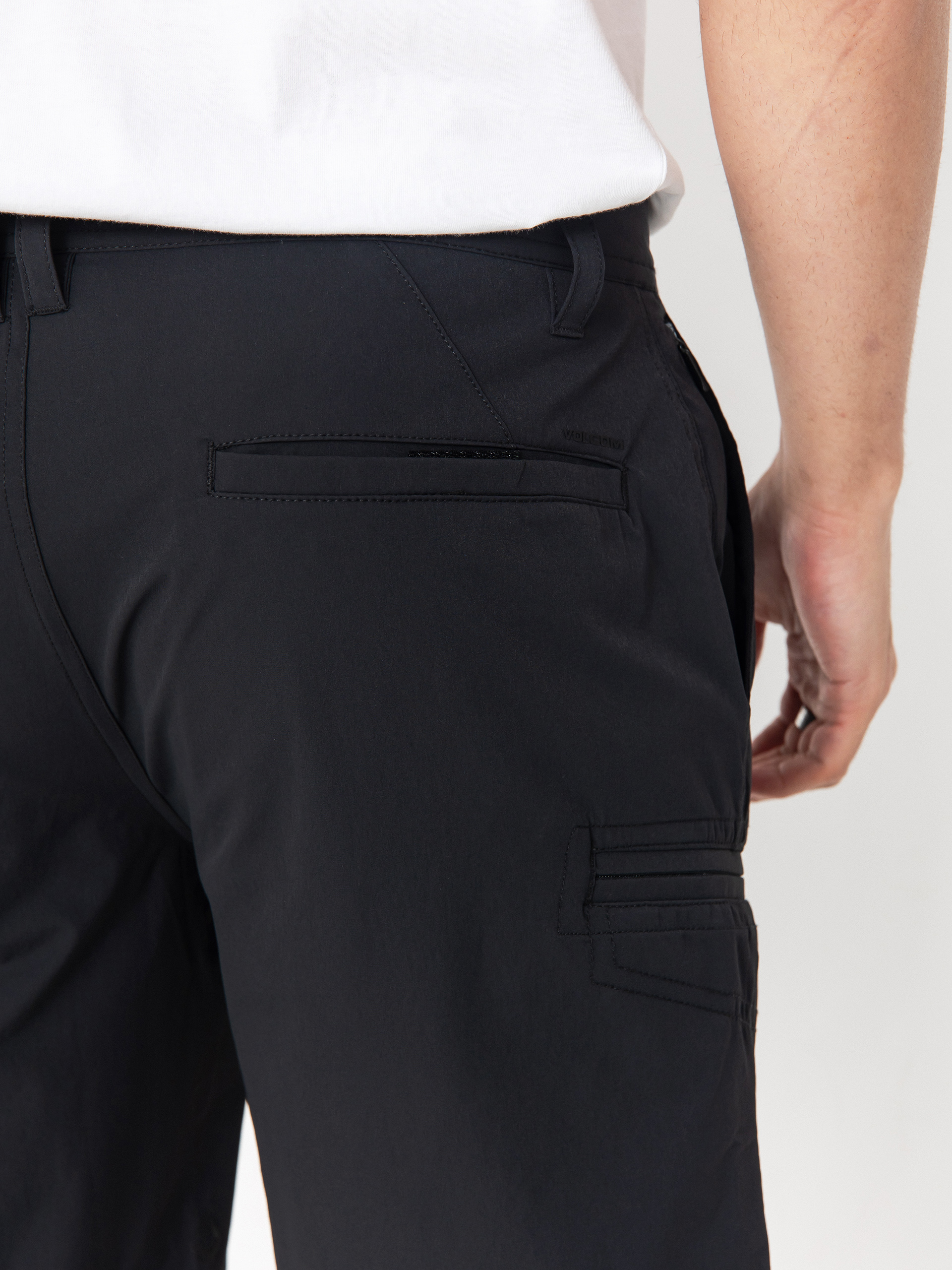 Шорти Volcom Cashed In Cargo Hybrid 20 (black)