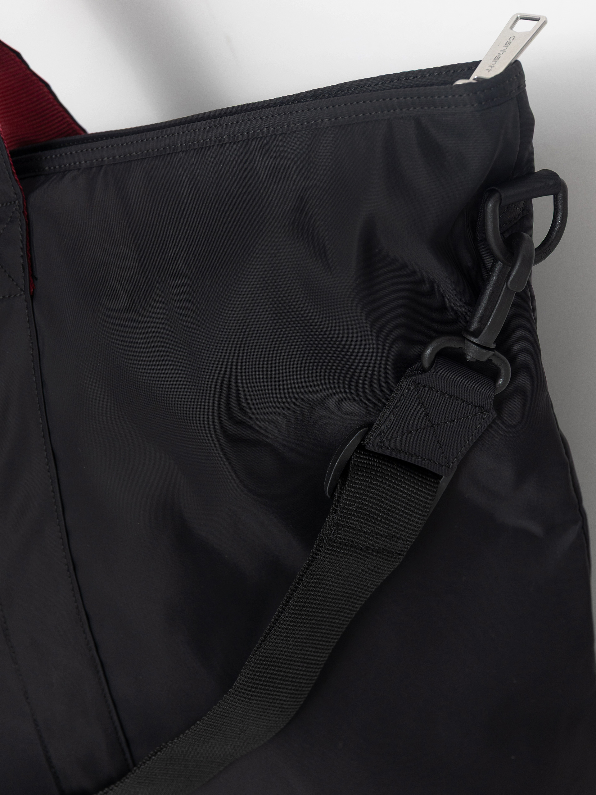 Сумка Carhartt WIP Alumni Tote (black/scarlet)