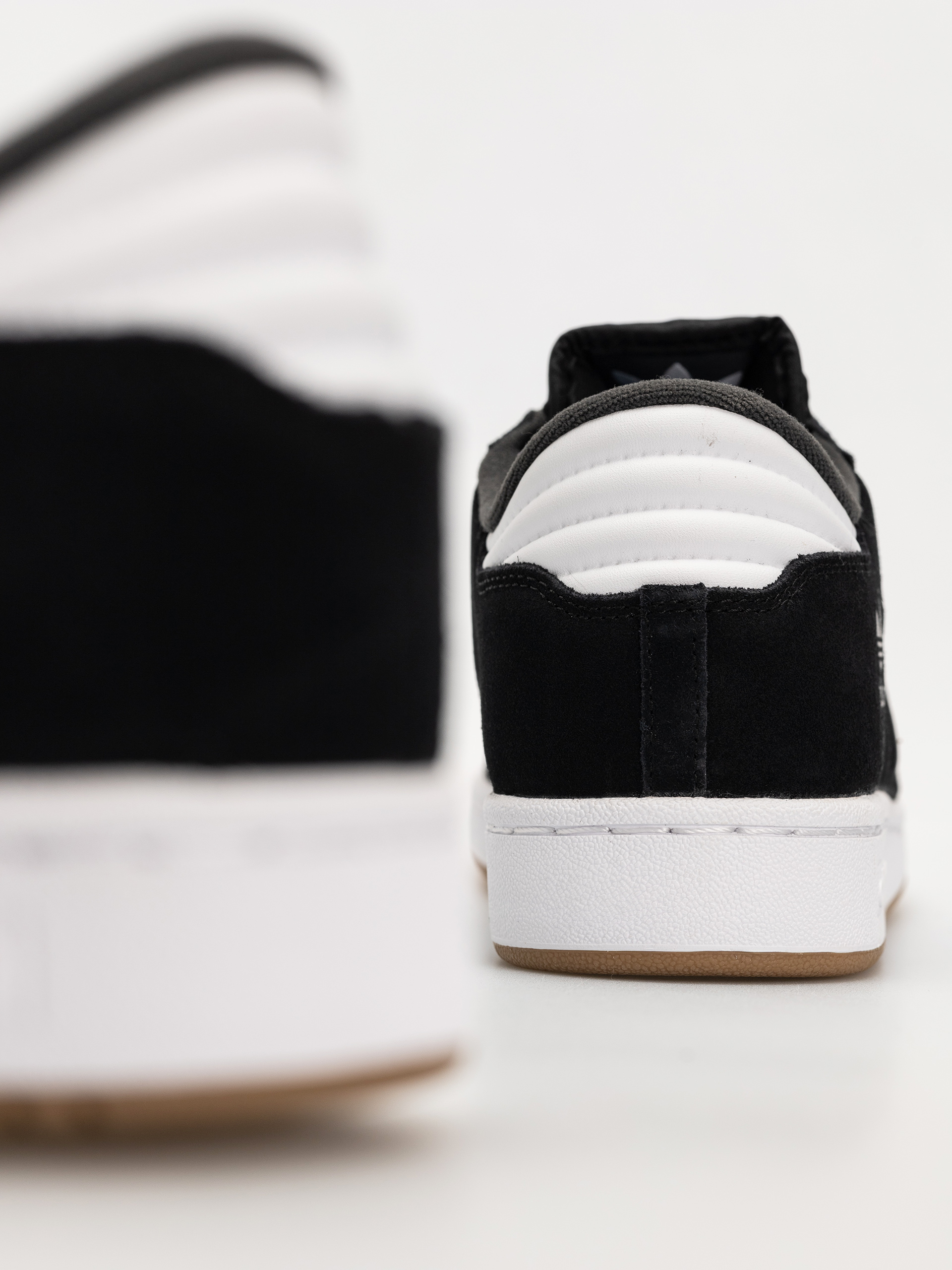 Взуття adidas Centennial 85 Low A (cblack/ftwwht/carbon)