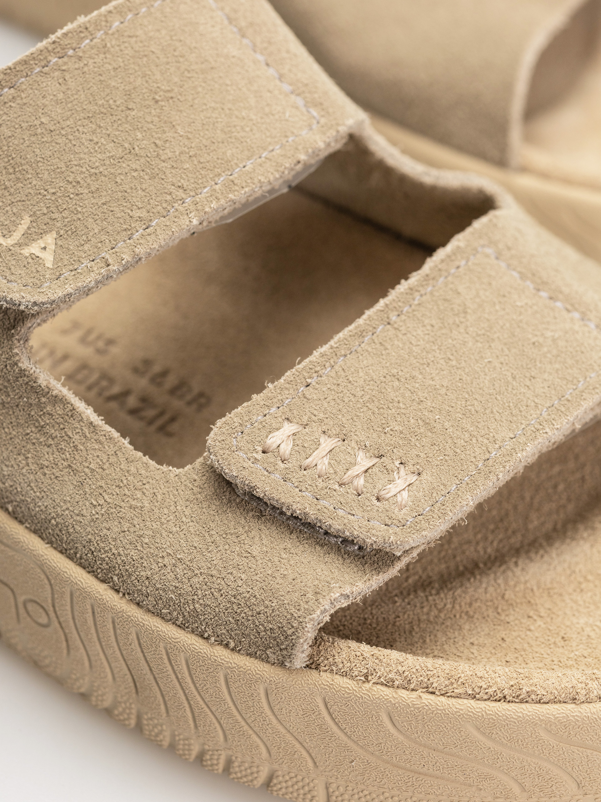 Шльопанці Veja Etna Wmn (taupe almond)