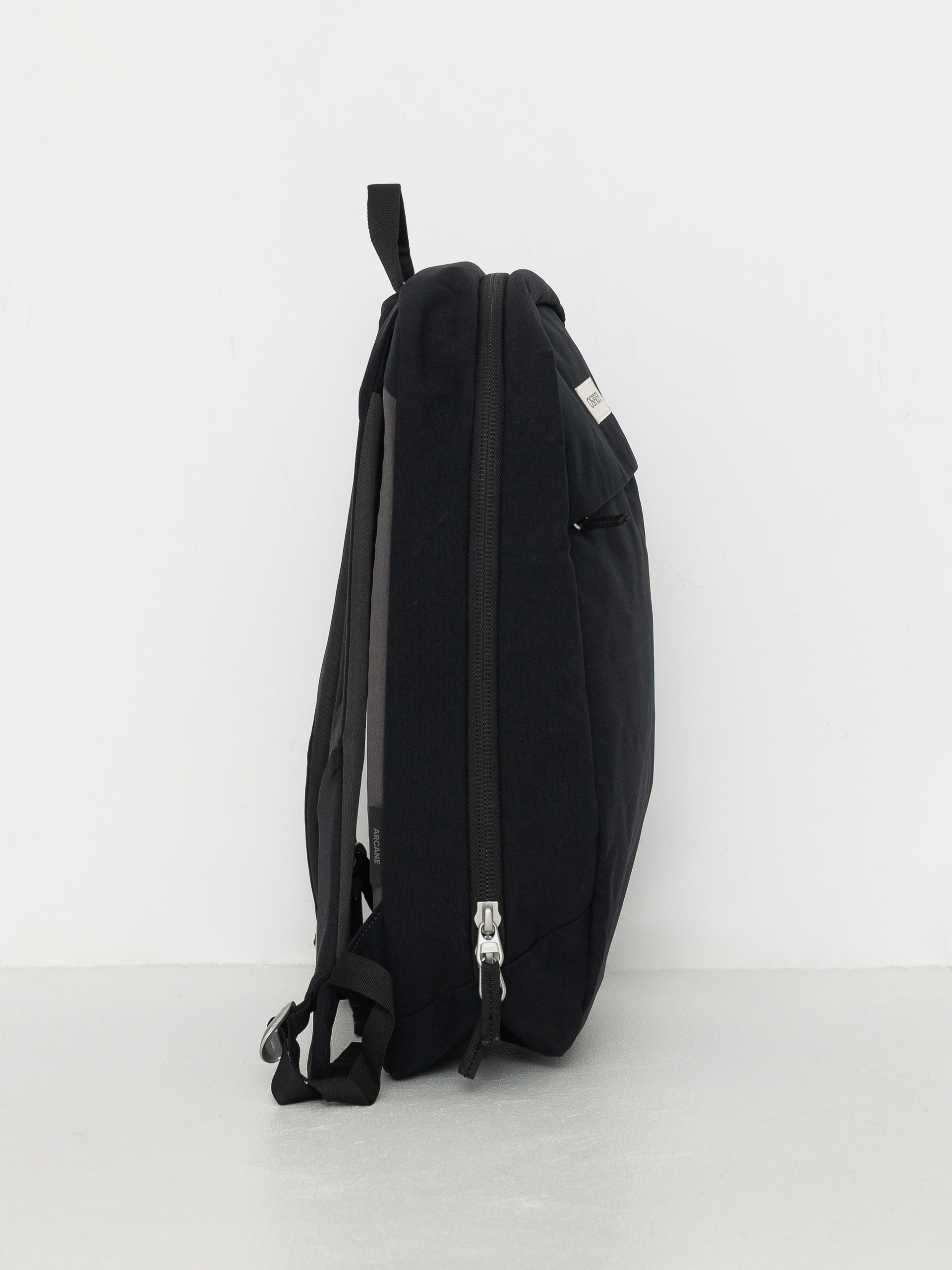 Рюкзак Osprey Arcane Large Day (black)