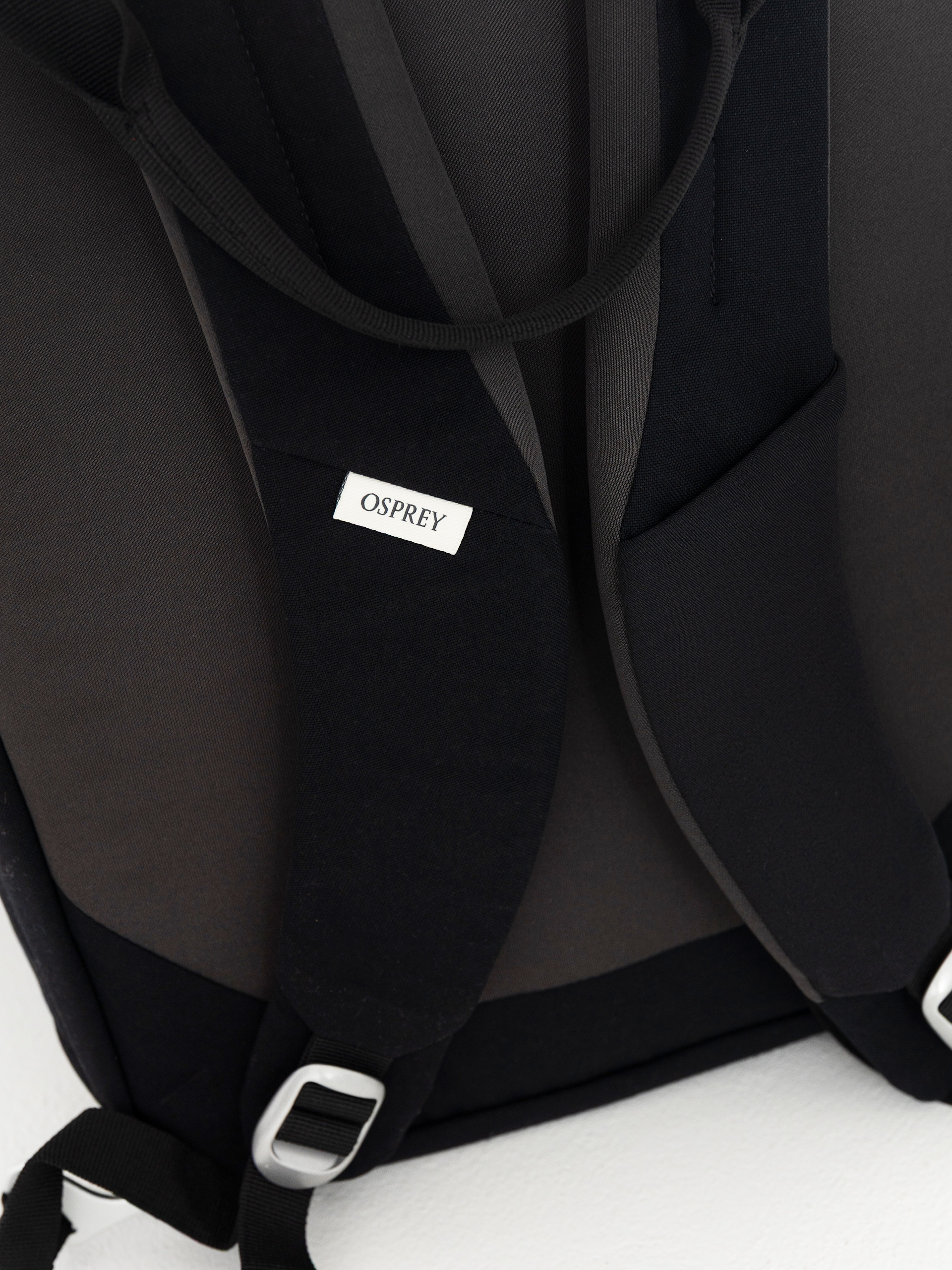 Рюкзак Osprey Arcane Tote Pack (black)