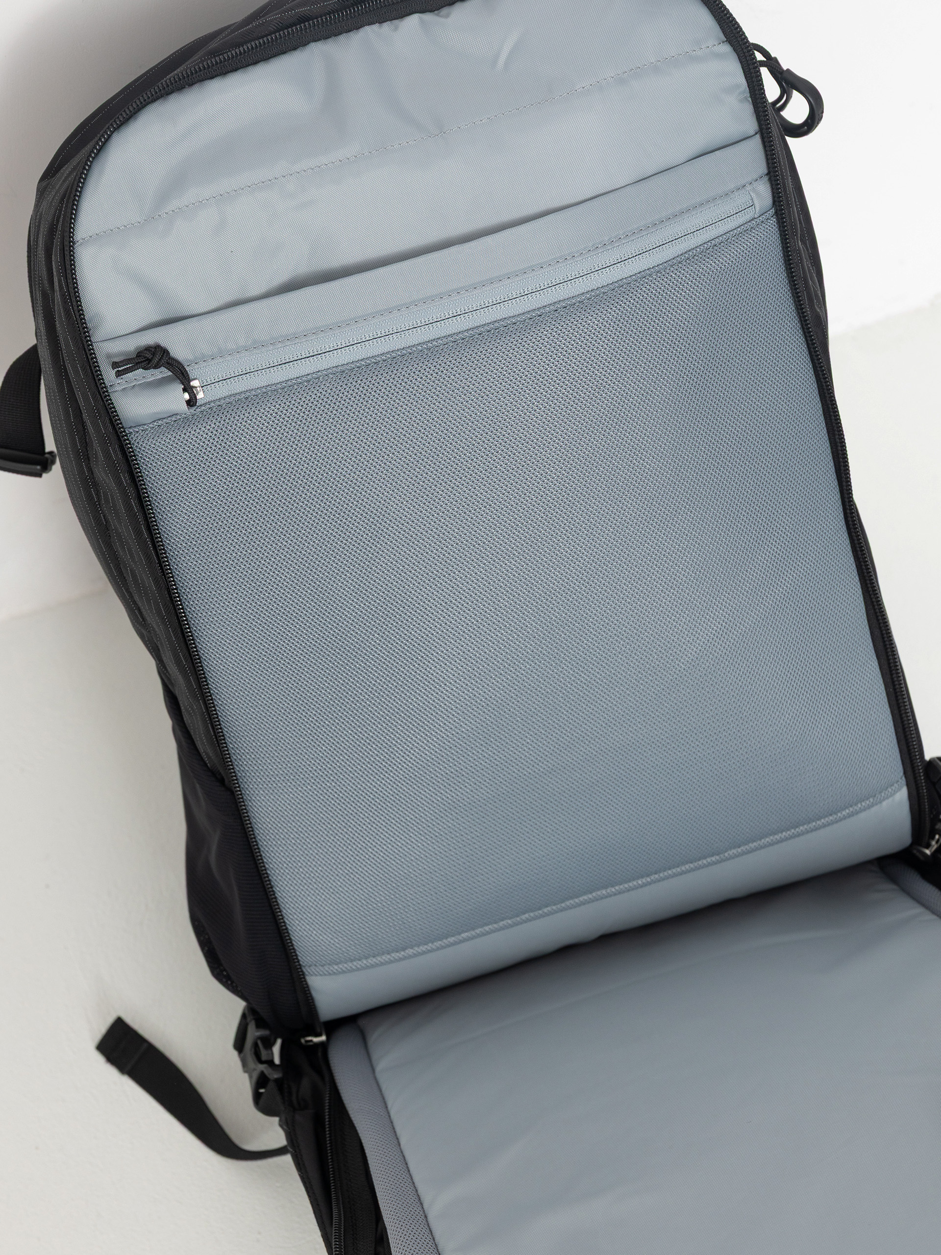 Рюкзак Osprey Nebula (black)