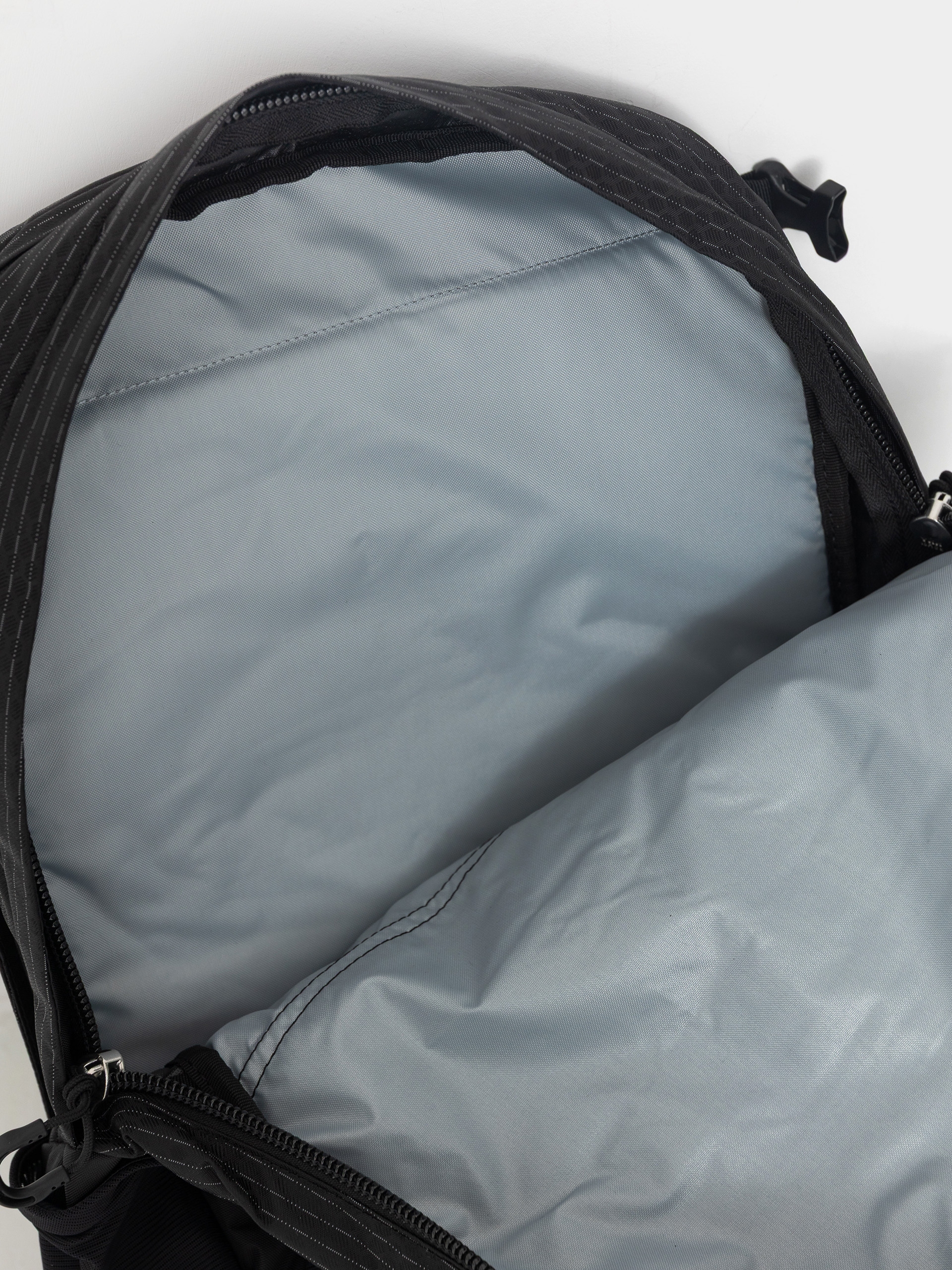 Рюкзак Osprey Nebula (black)