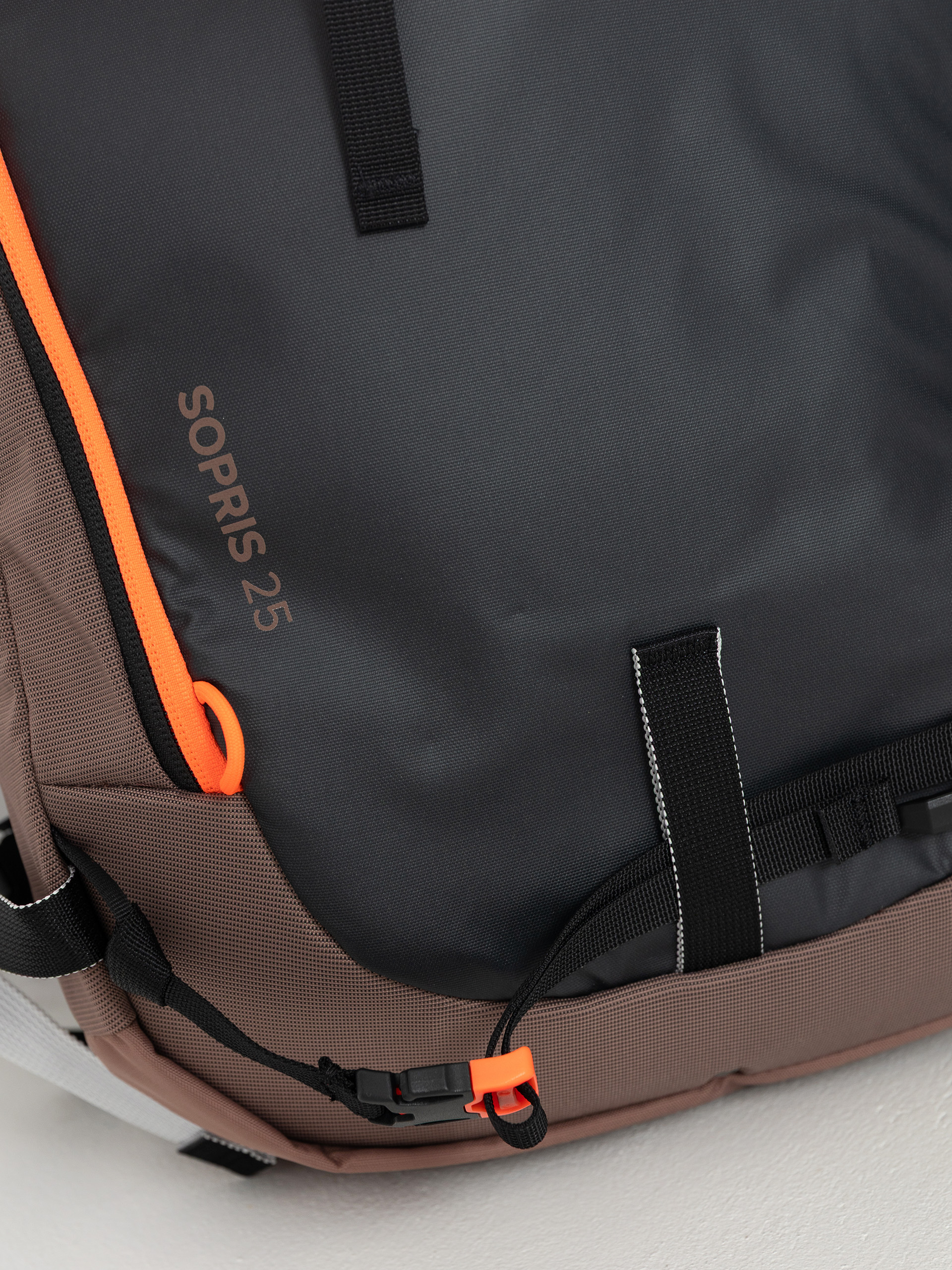 Рюкзак Osprey Sopris 25 (magma brown/raven black)