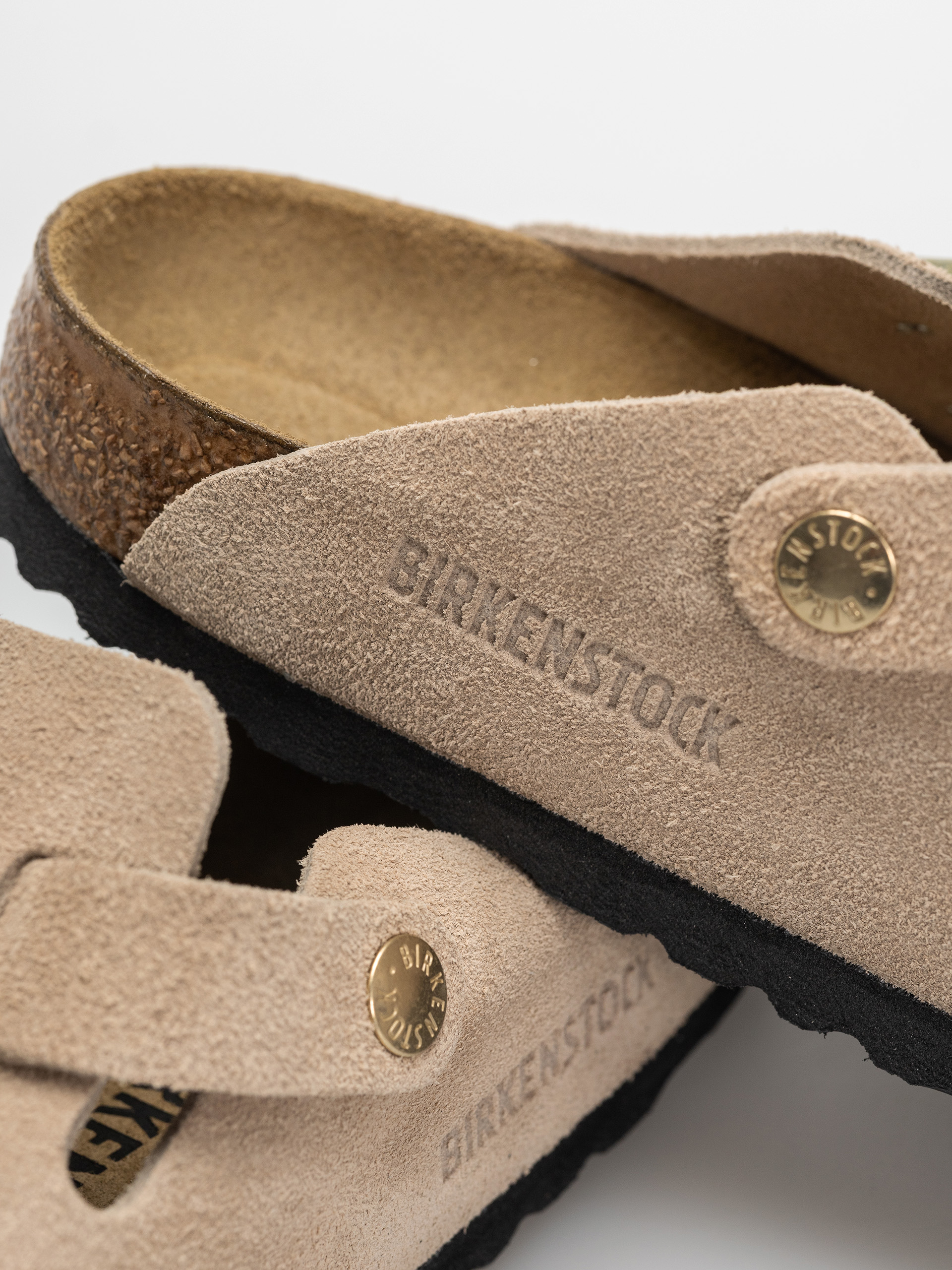 Шльопанці Birkenstock Boston Suede Leather Narrow Wmn (sandcastle)