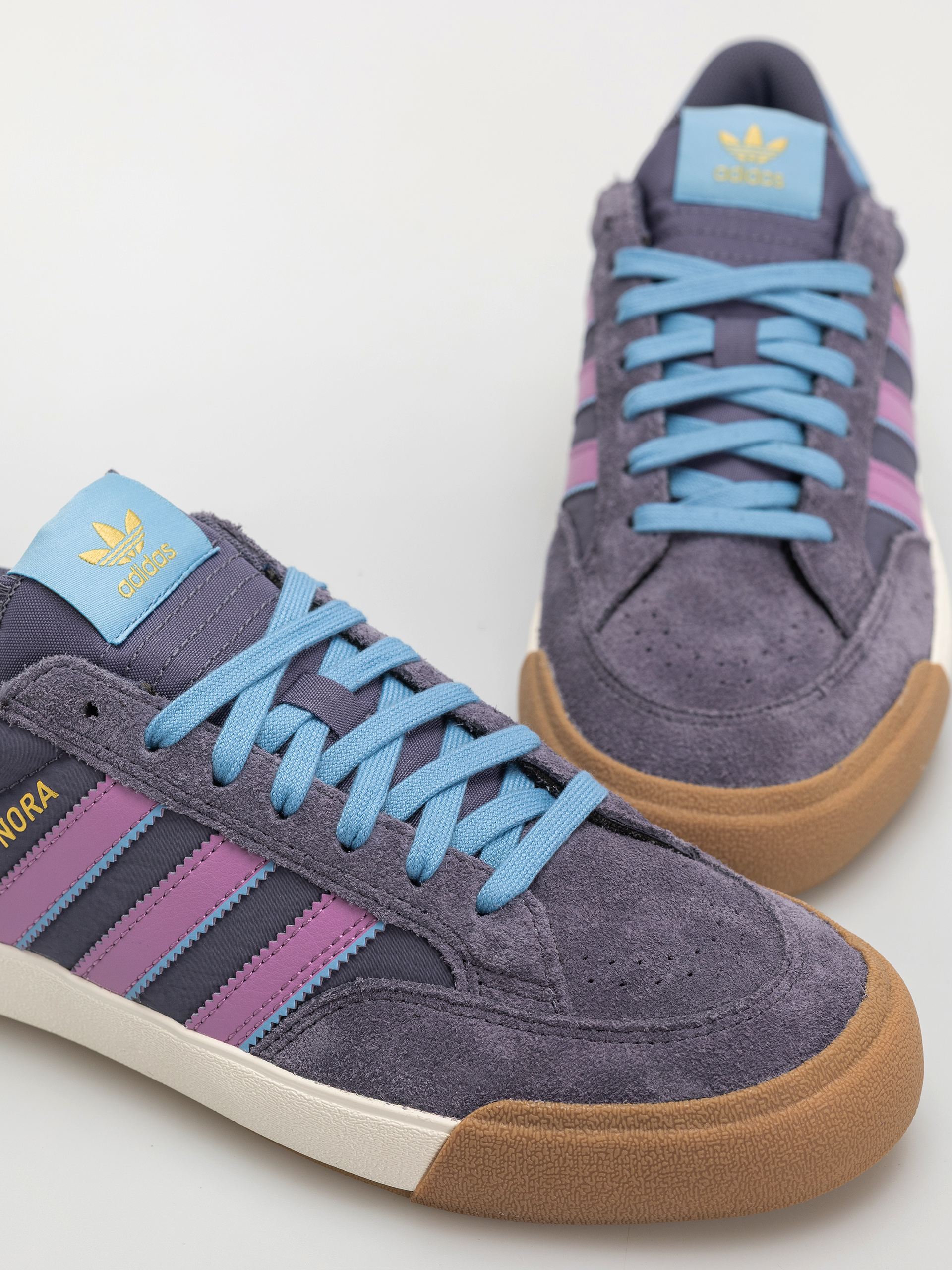 Взуття adidas Nora (previo/prepur/goldmt)