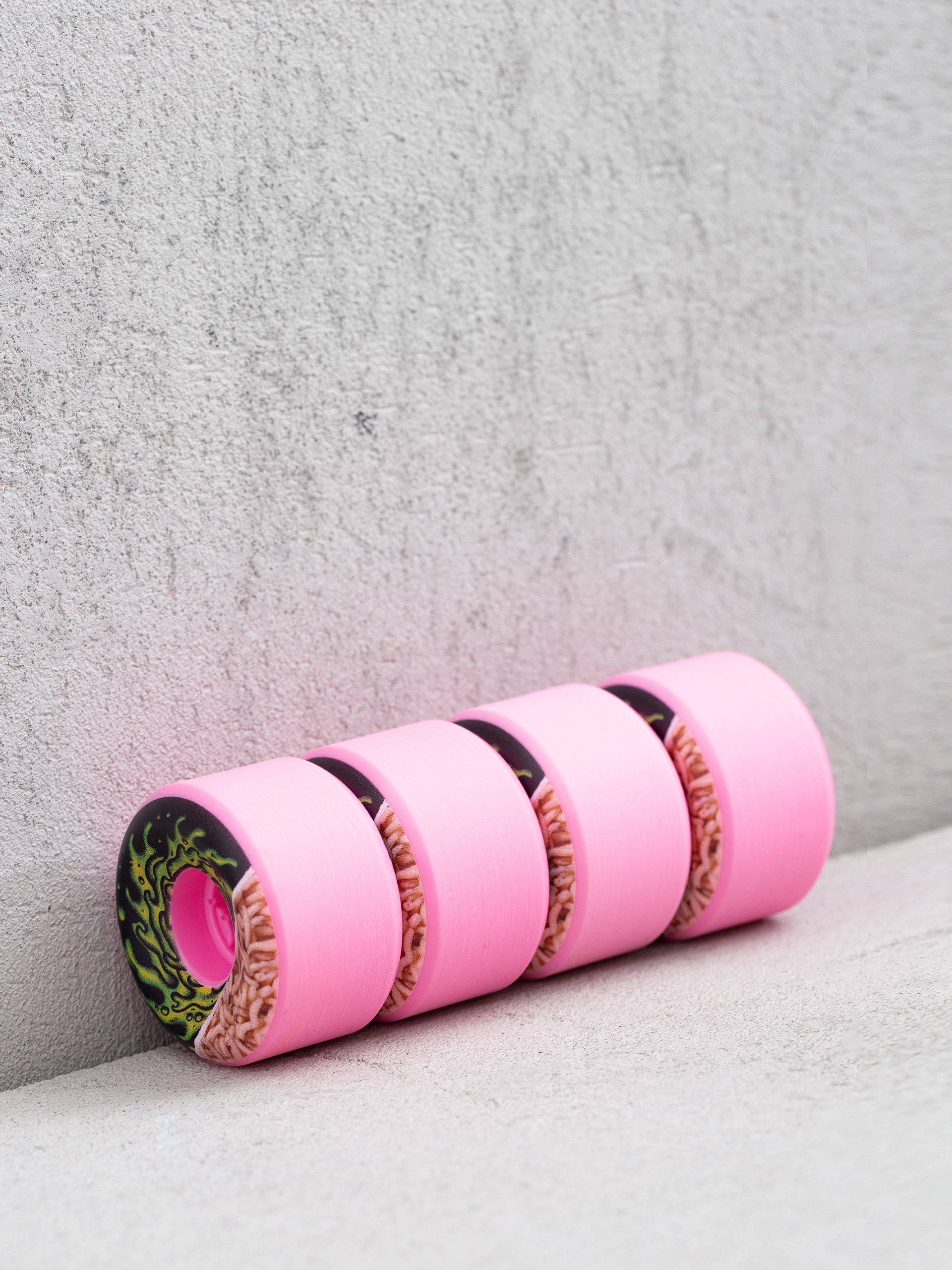 Колеса Slime Balls Tear Away Maggots 97A (neon pink)