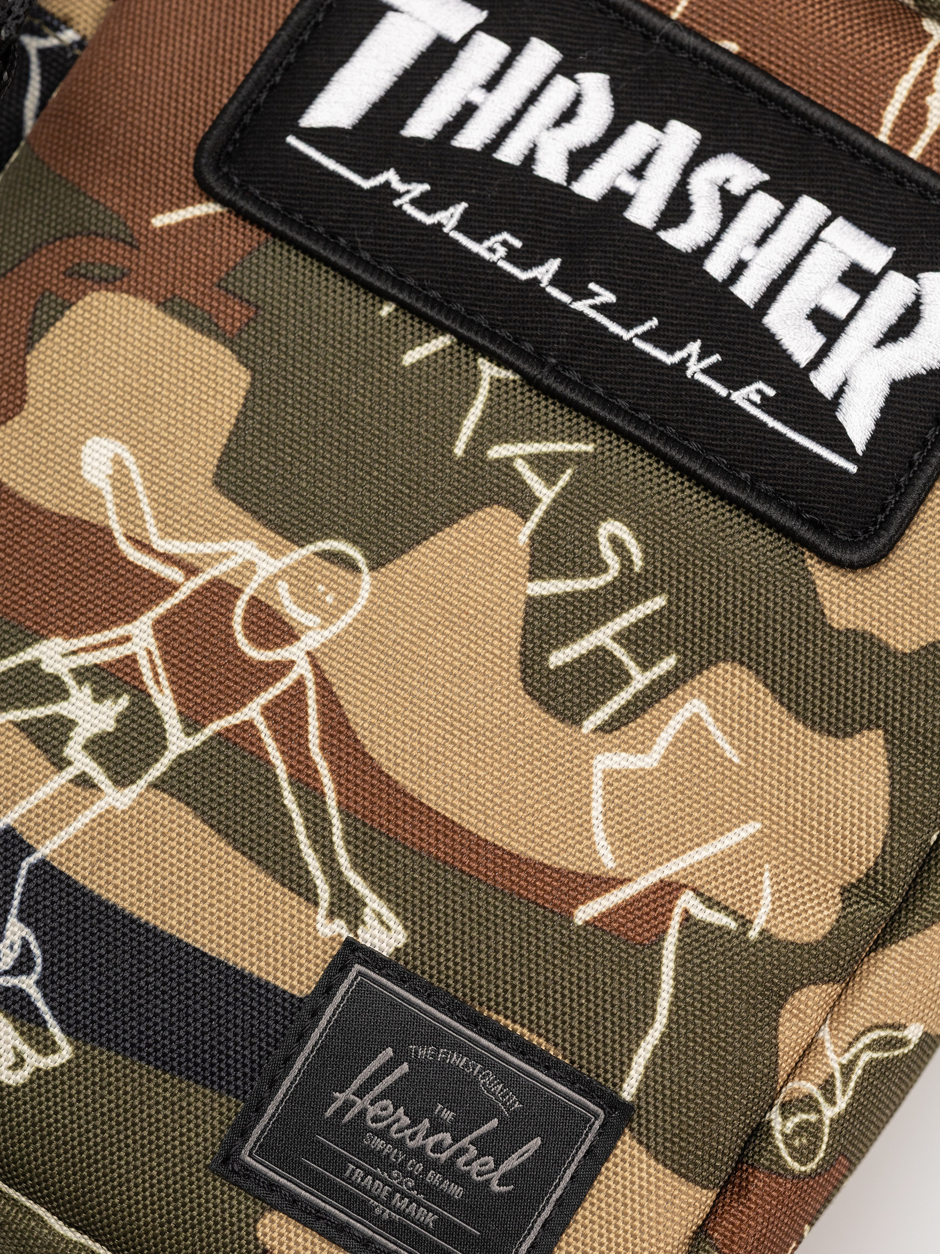 Сумка Herschel Supply Co. X Thrasher Gonz Heritage Crossbody (woodland camo)