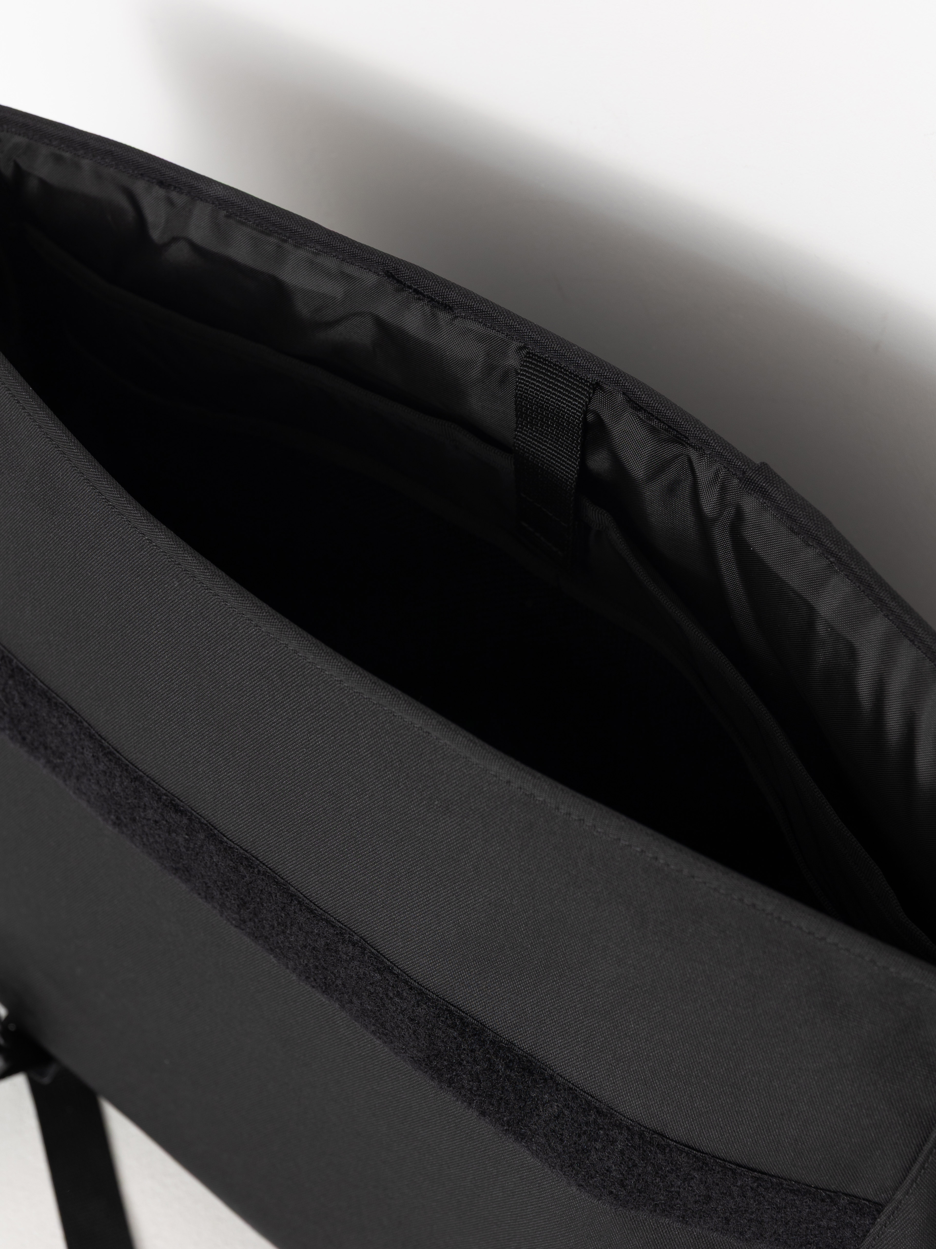 Сумка Carhartt WIP Jake Messenger (black)