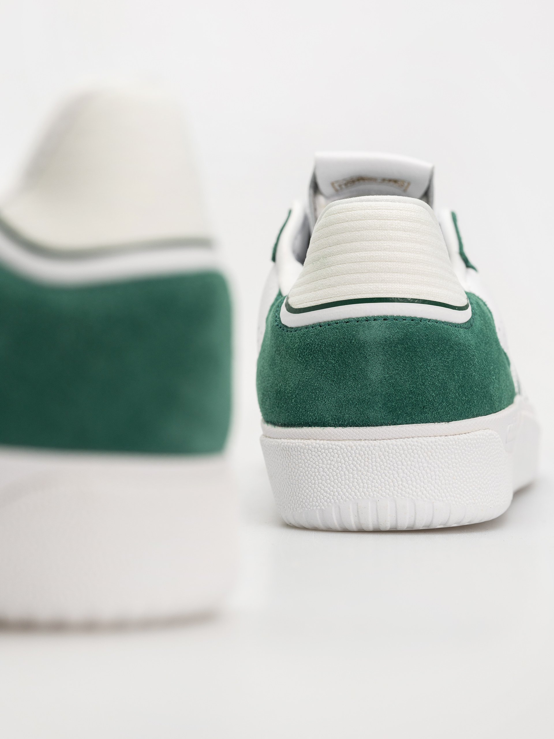 Взуття adidas Tyshawn Low (cgreen/cgreen/ftwwht)