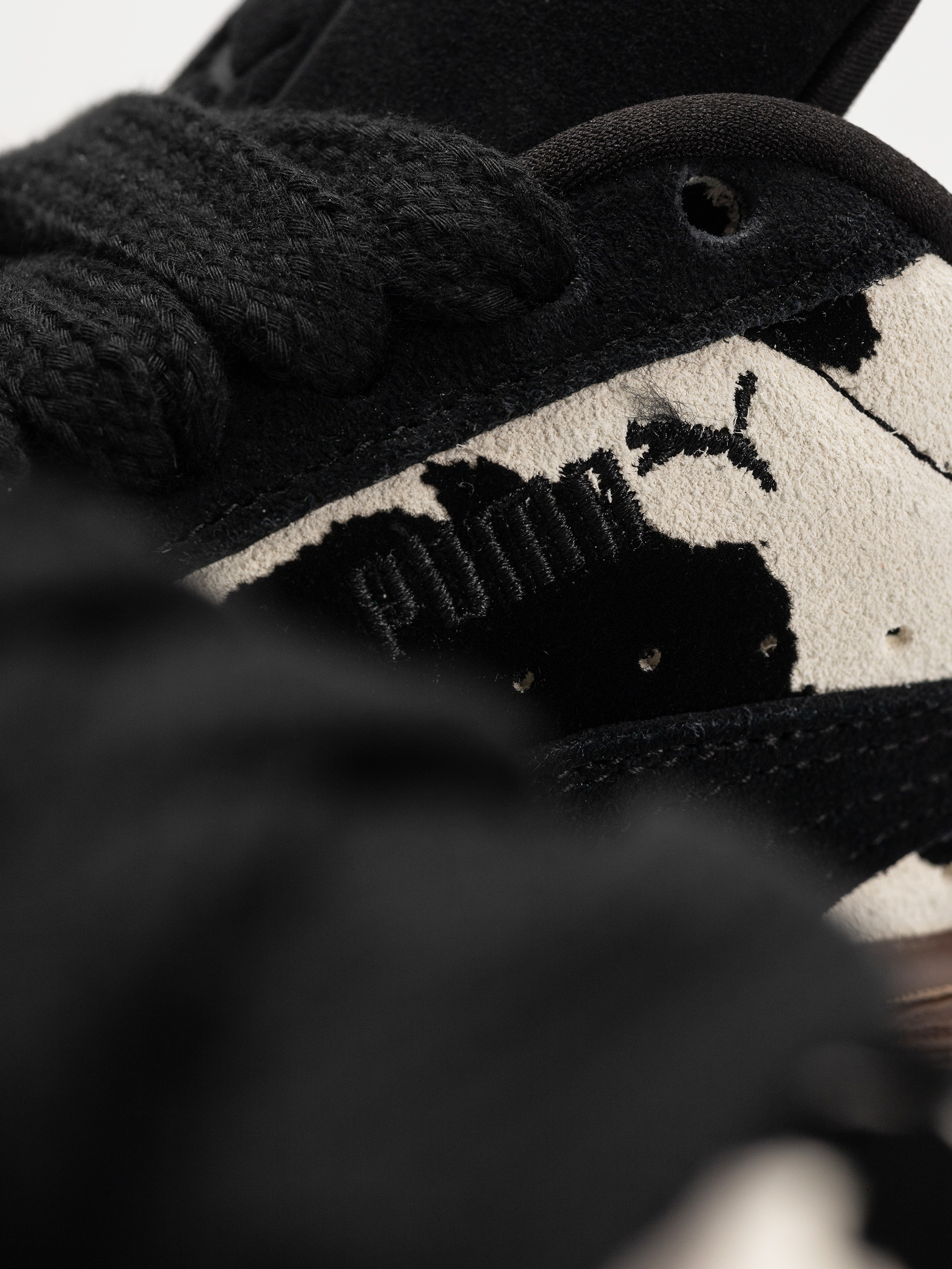 Взуття Puma Suede XL Wild Instinct Wmn (puma black/warm white)