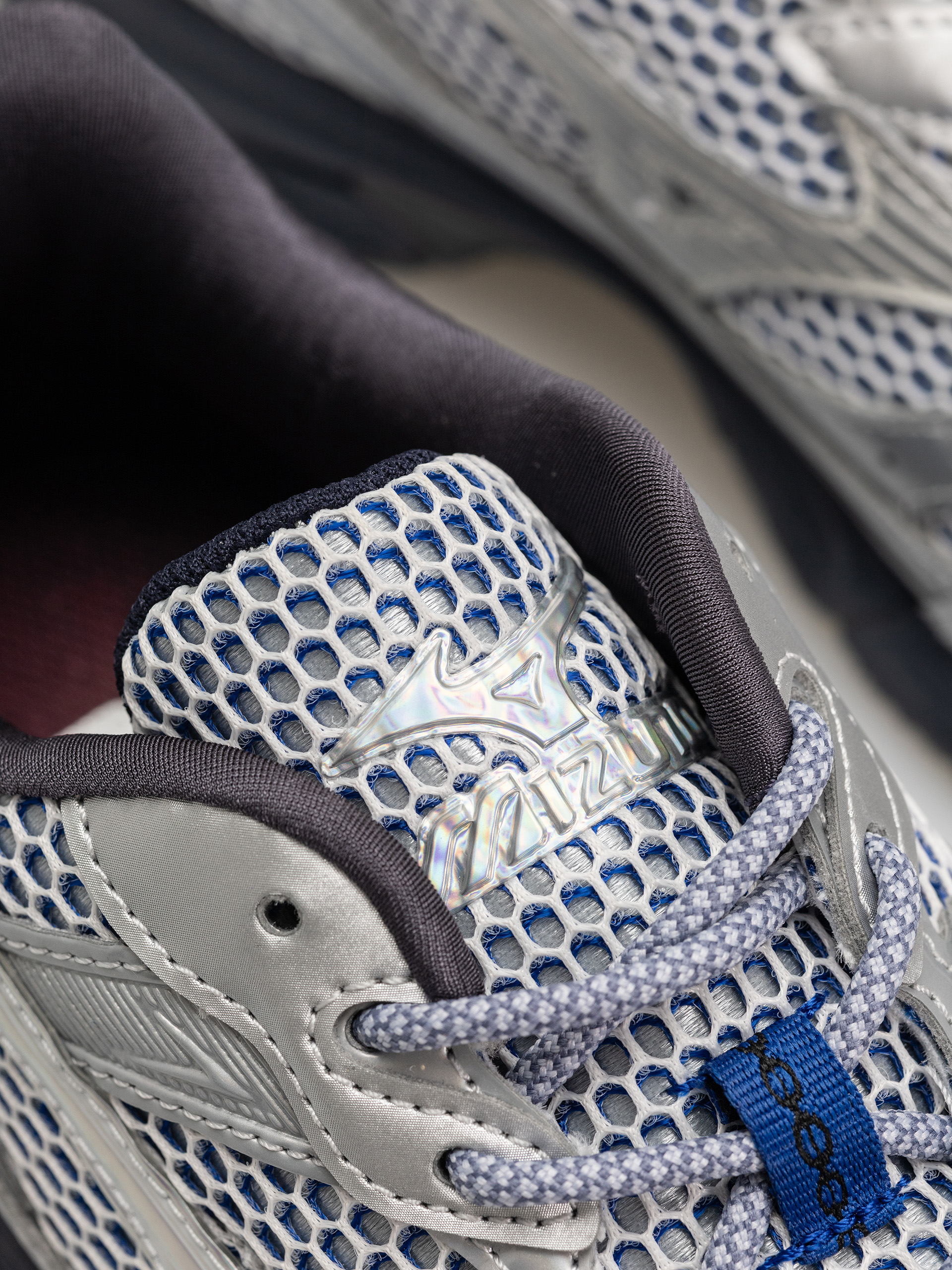 Взуття Mizuno MXR (silver/silver/nimbus cloud)