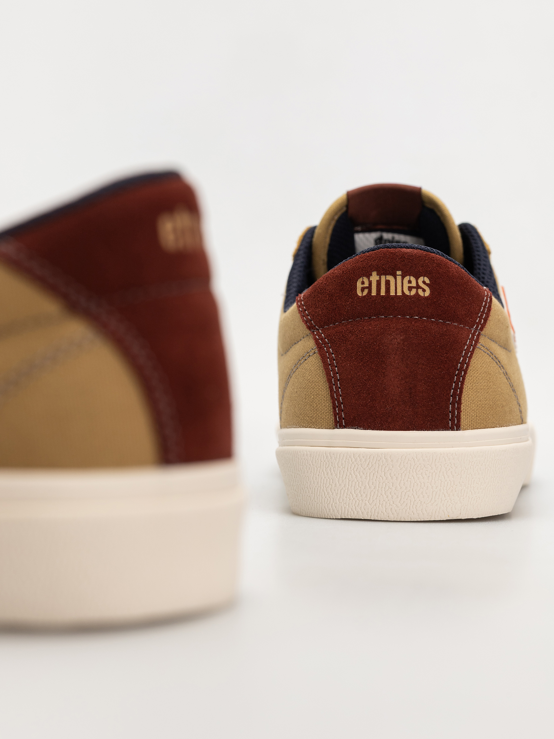 Взуття Etnies Barge Plus (tan/brown)
