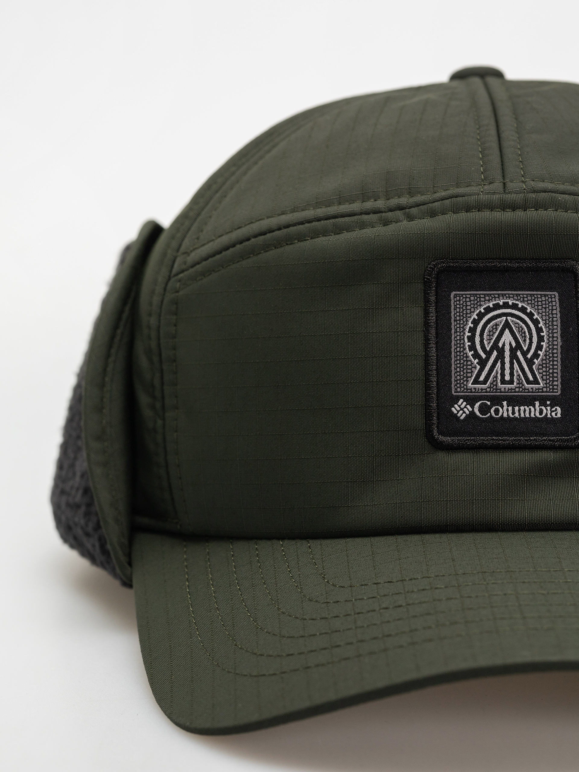 Кепка Columbia Landroamer Ear Flap (greenscape)