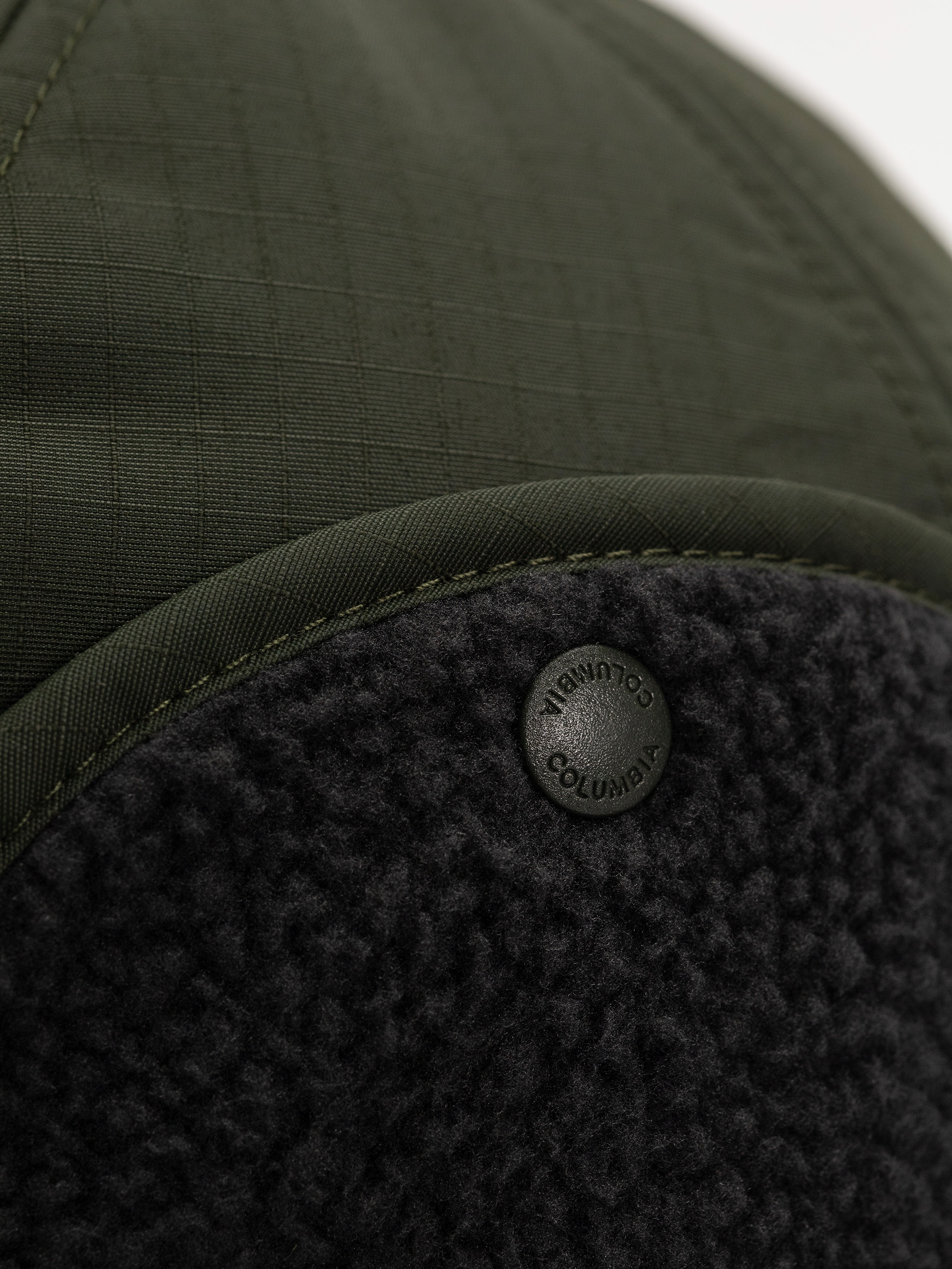 Кепка Columbia Landroamer Ear Flap (greenscape)