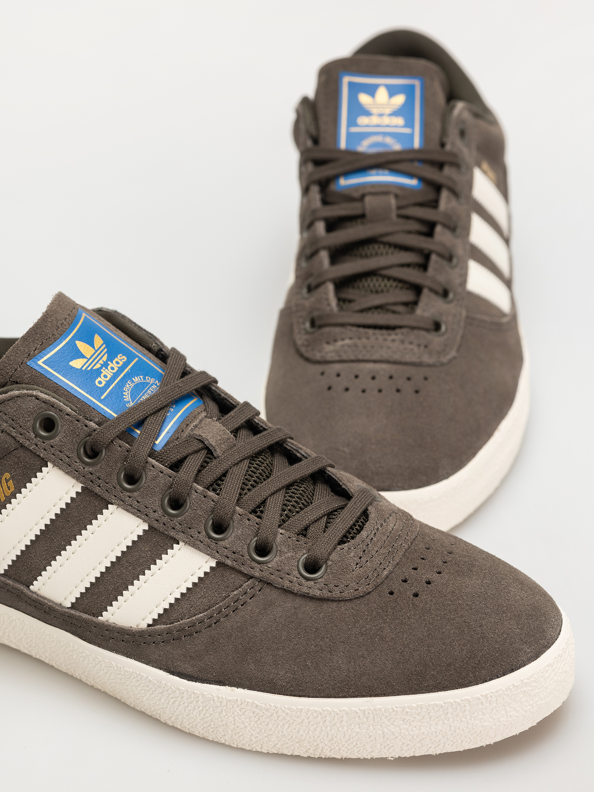 Взуття adidas Puig Indoor (shaoli/owhite/blubir)