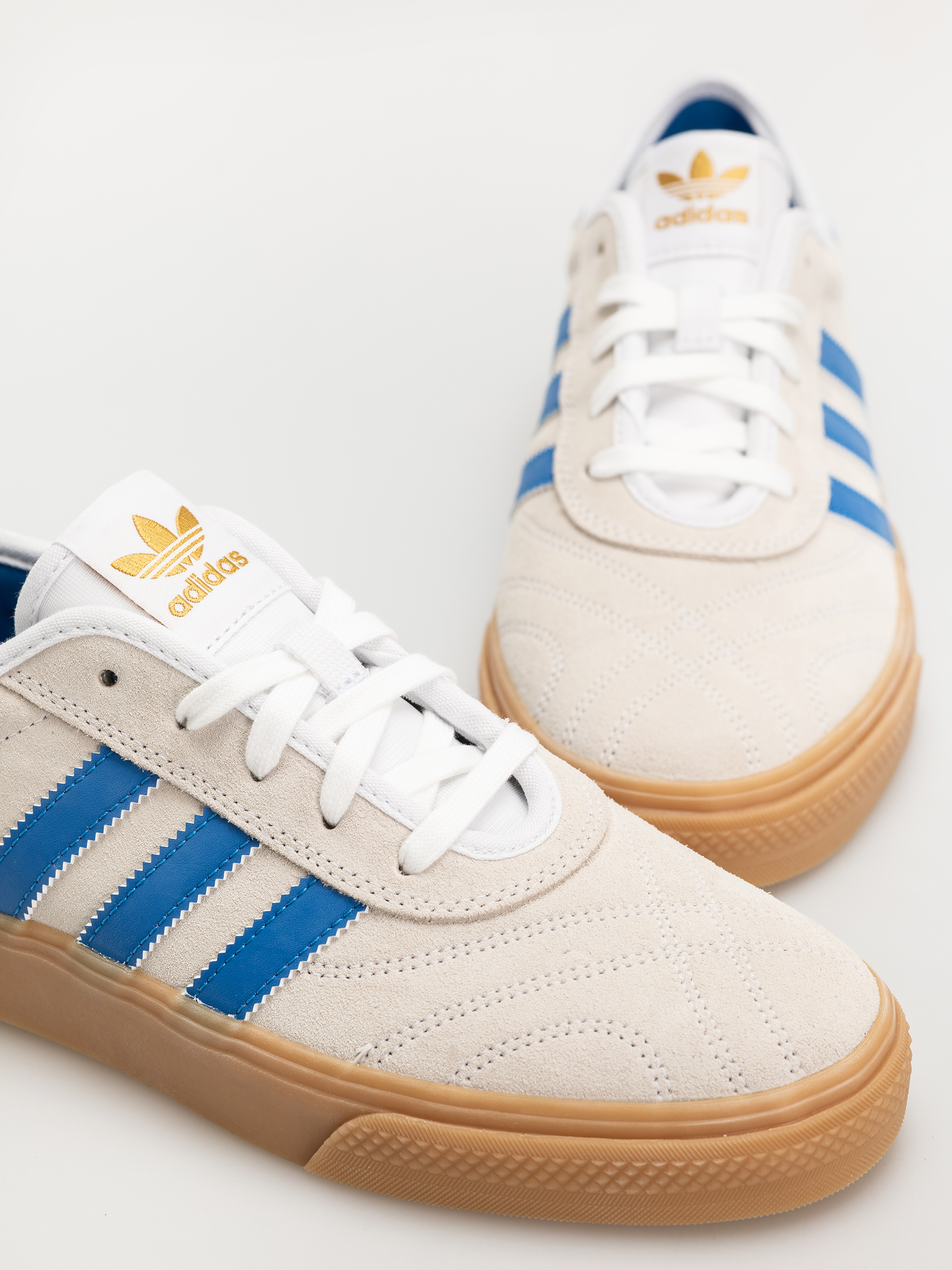 Взуття adidas Adi Ease (ftwwht/ftwwht/gum3)
