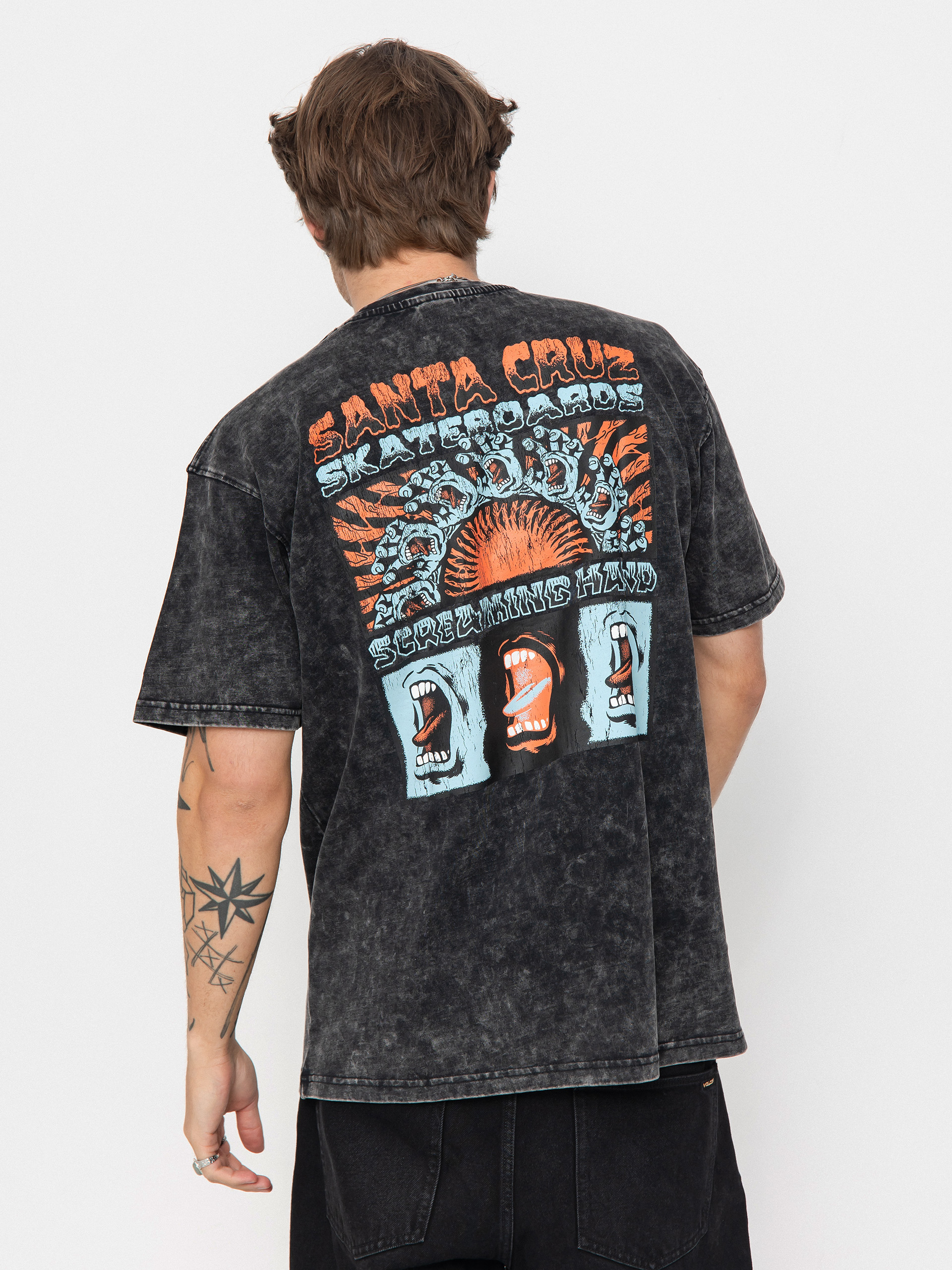 Футболка Santa Cruz VTG Screaming Connect (black acid wash)