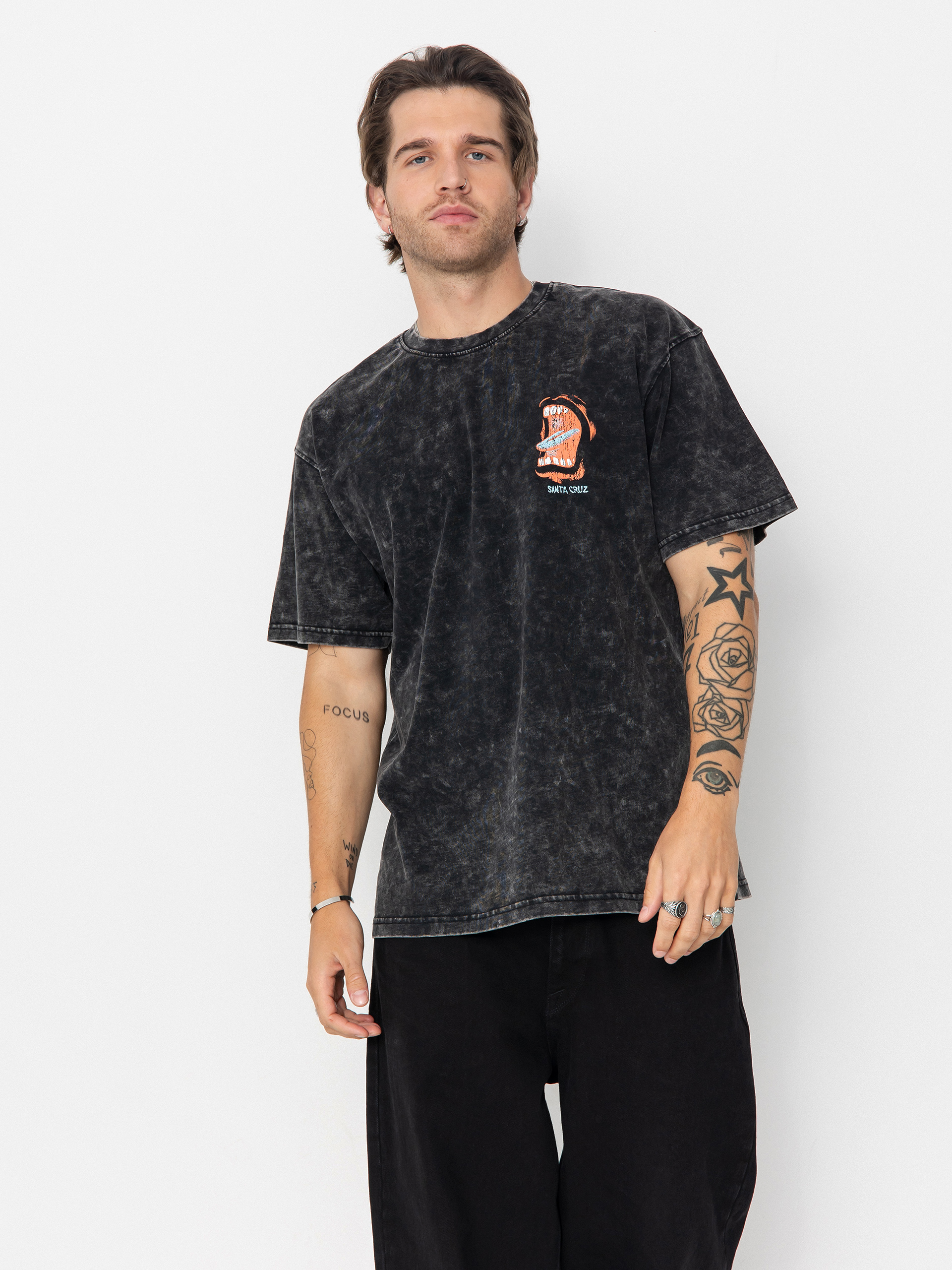 Футболка Santa Cruz VTG Screaming Connect (black acid wash)