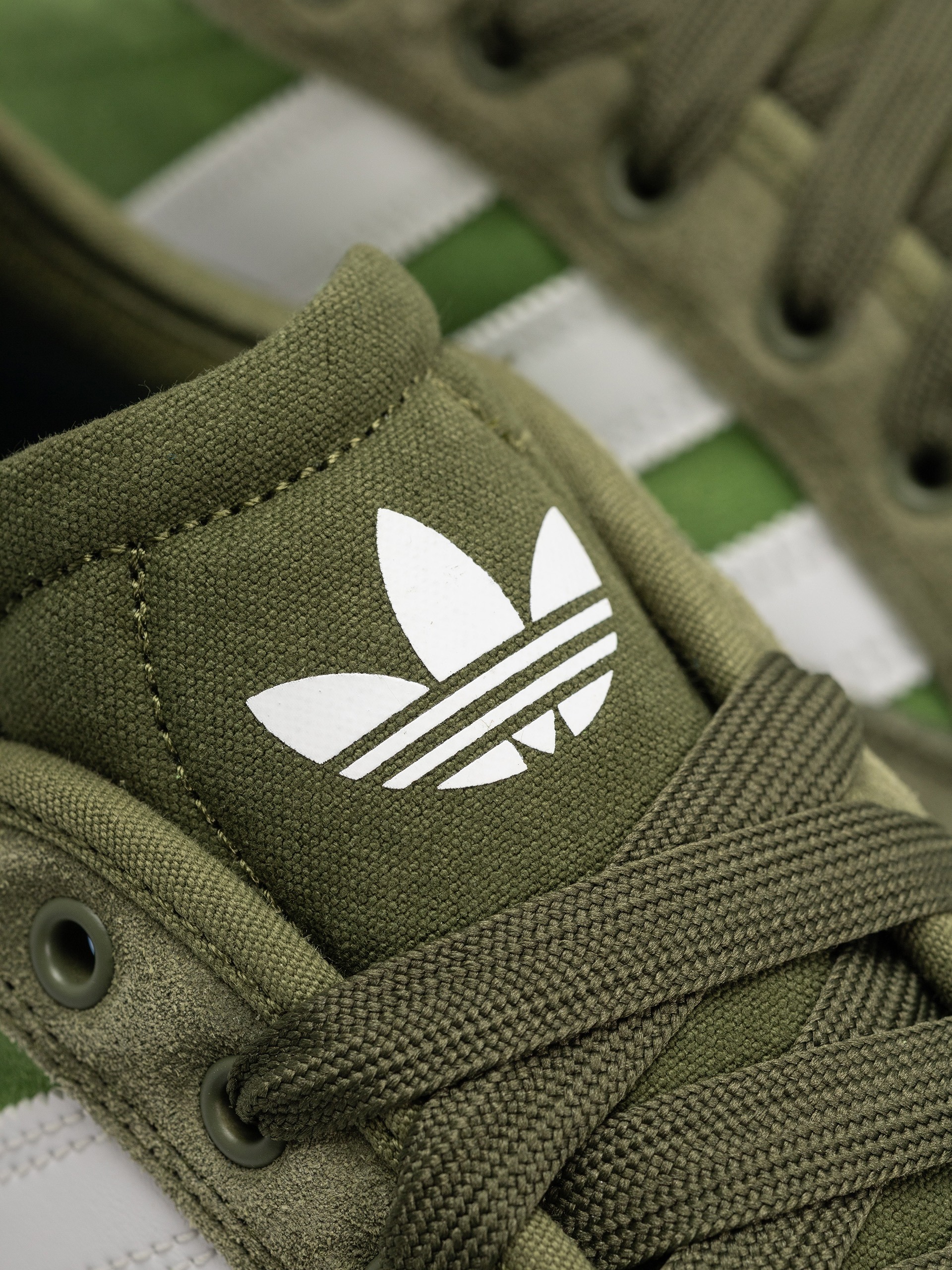 Взуття adidas Court Tns Premiere (wilpin/cregrn/ftwwht)