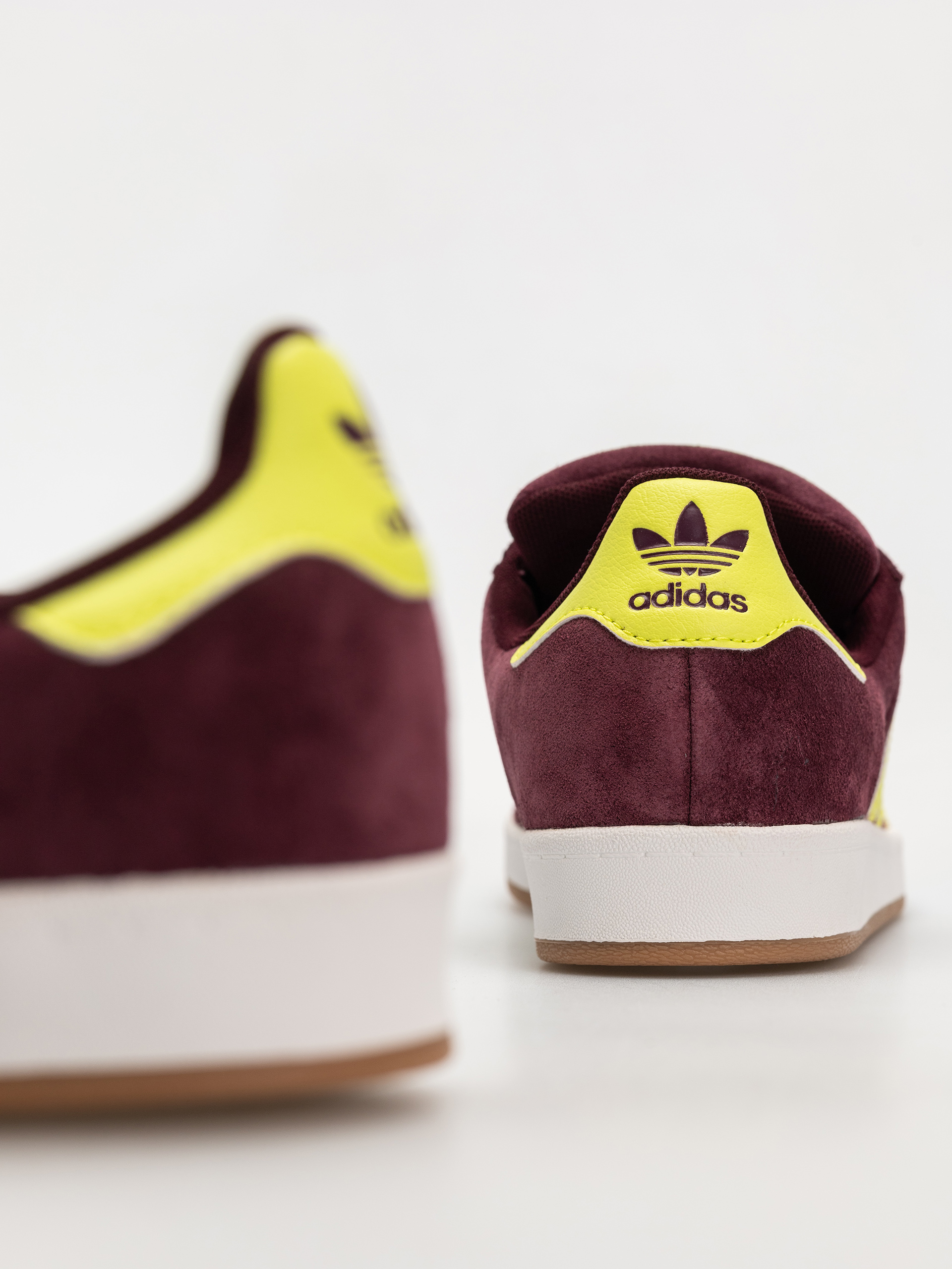 Взуття adidas Campus Adv (maroon/sesoye/ftwwht)