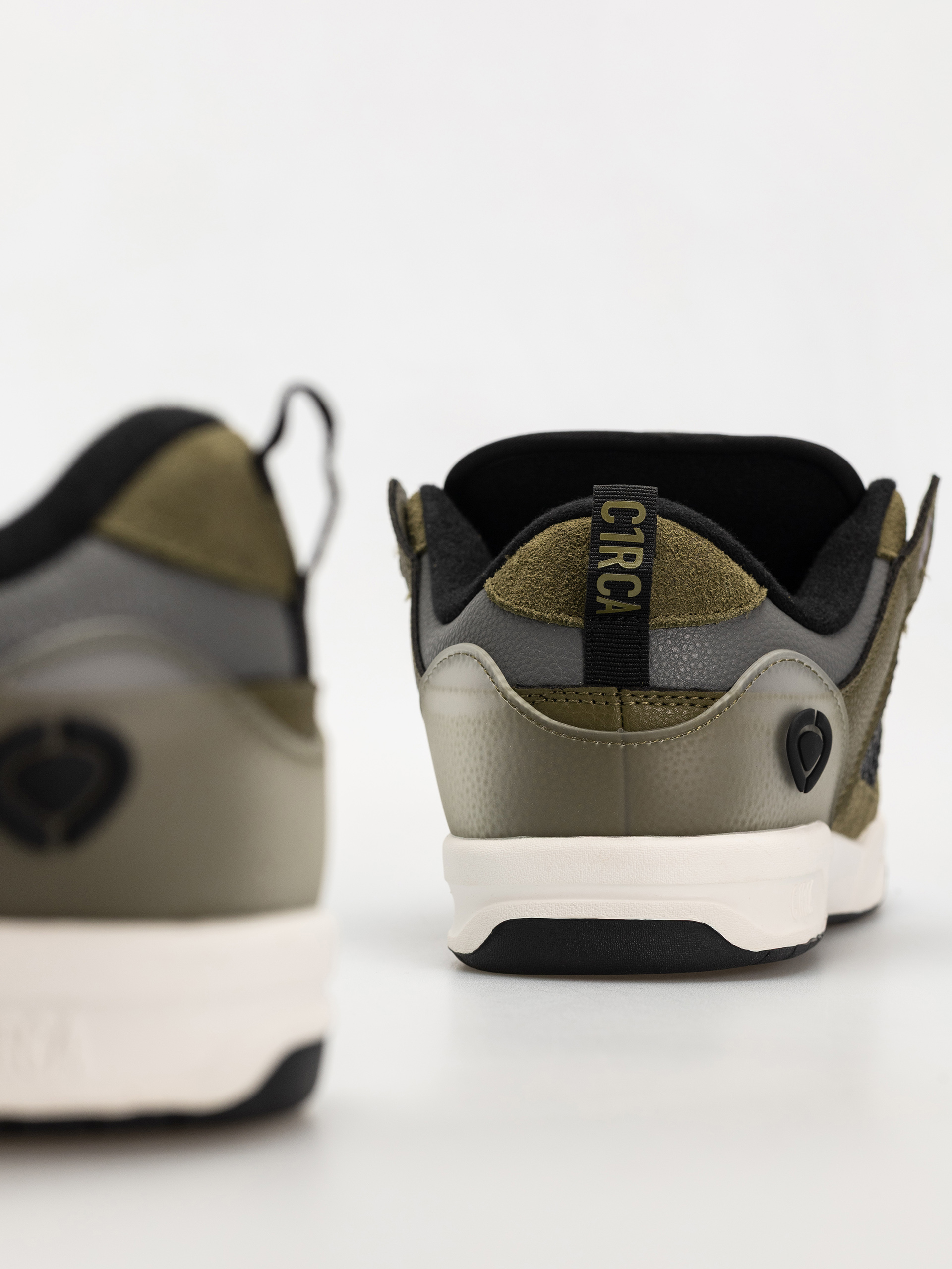 Взуття Circa Tave Tt (military/black/white)