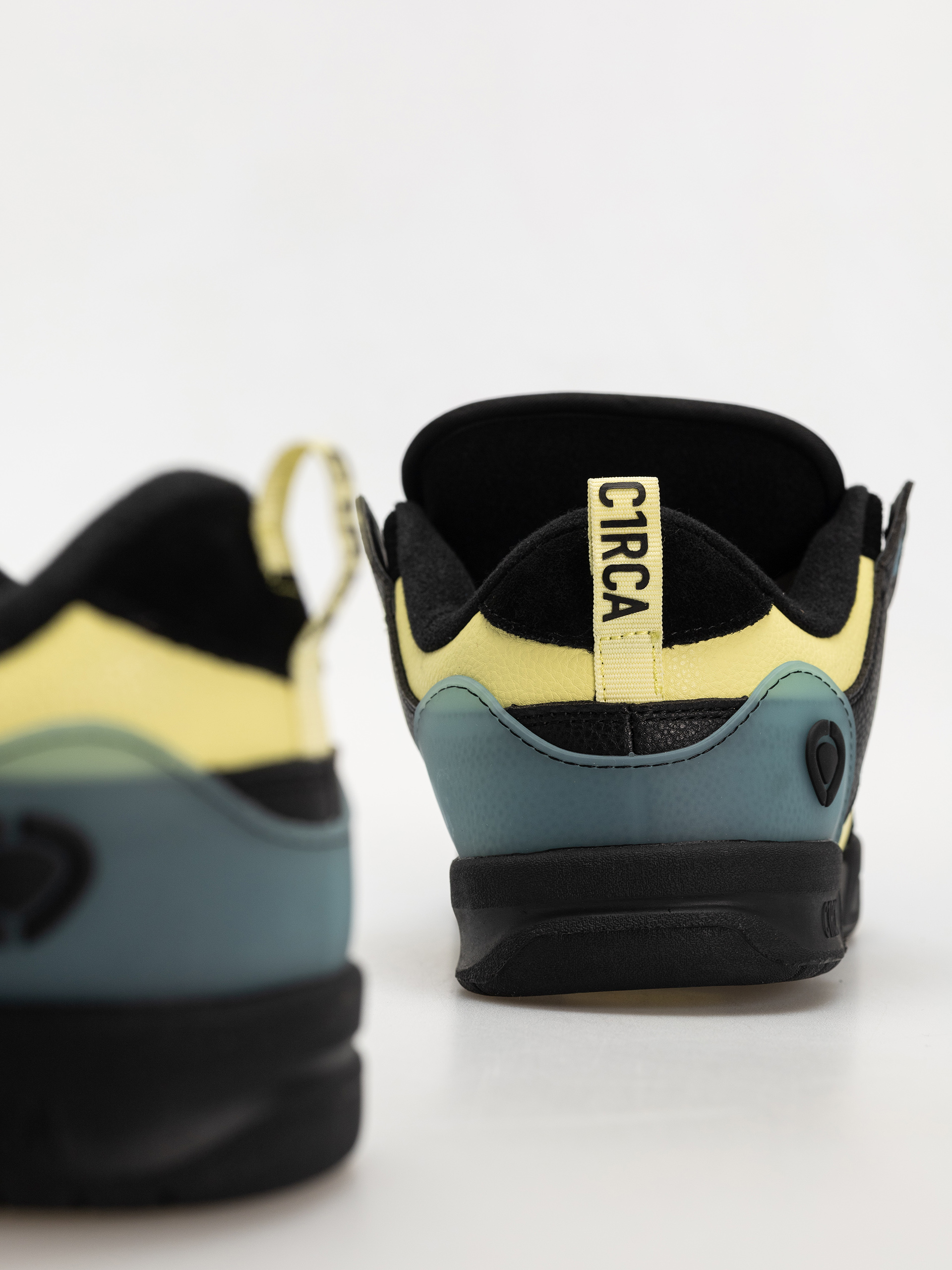 Взуття Circa Tave Tt (black/teal/canary yellow)