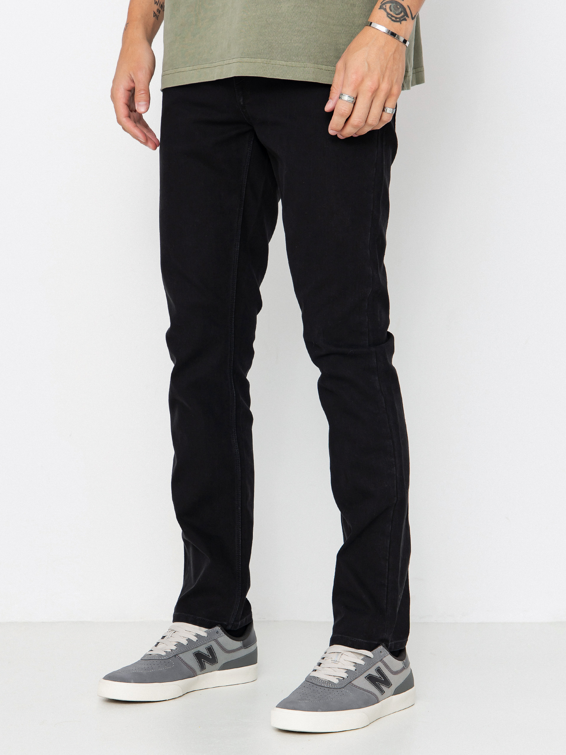 u0428u0442u0430u043du0438 Volcom Vorta Denim (black out)