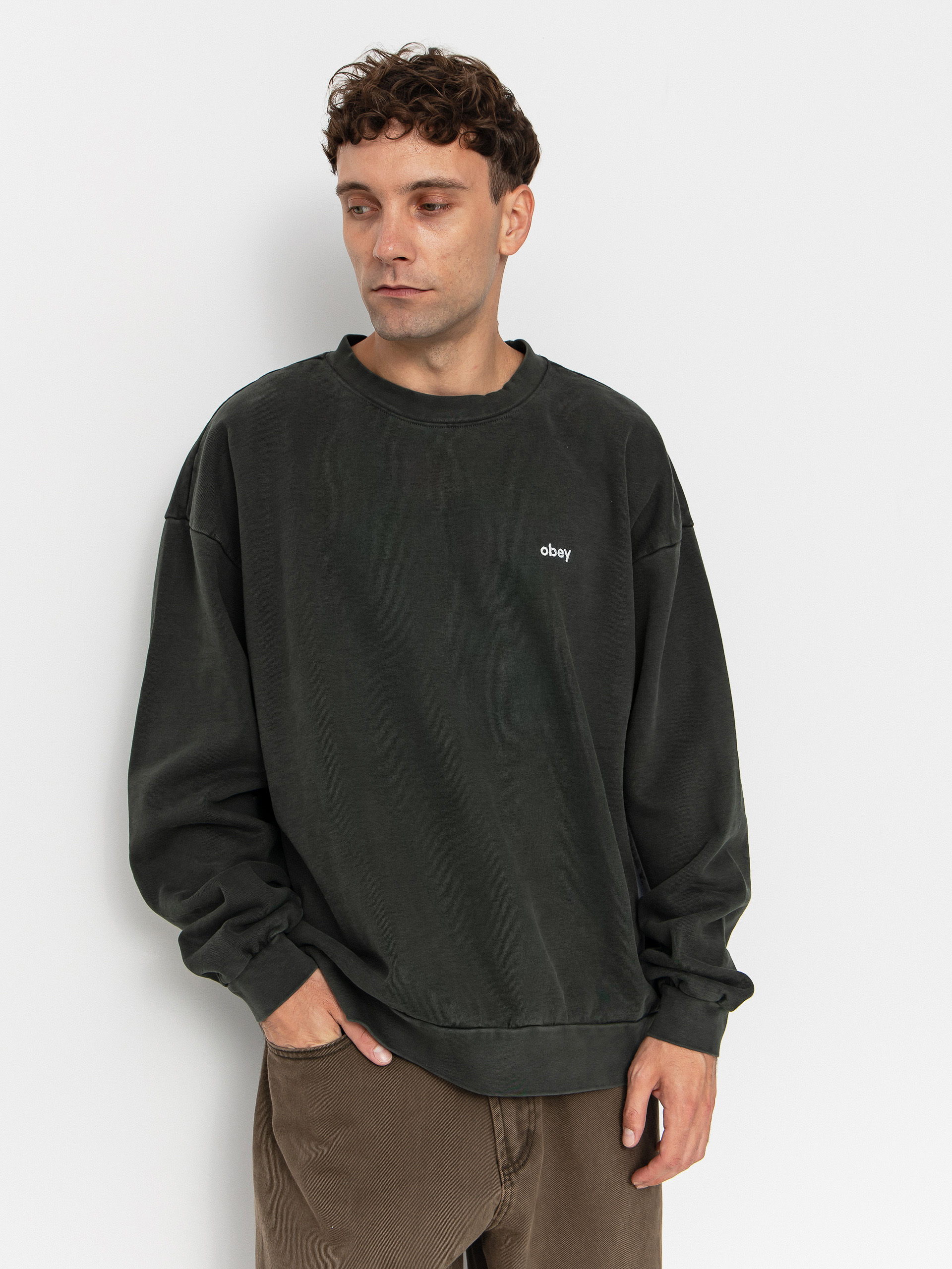 Світшот OBEY Lowercase Pigment Crew (pigment pirate black)