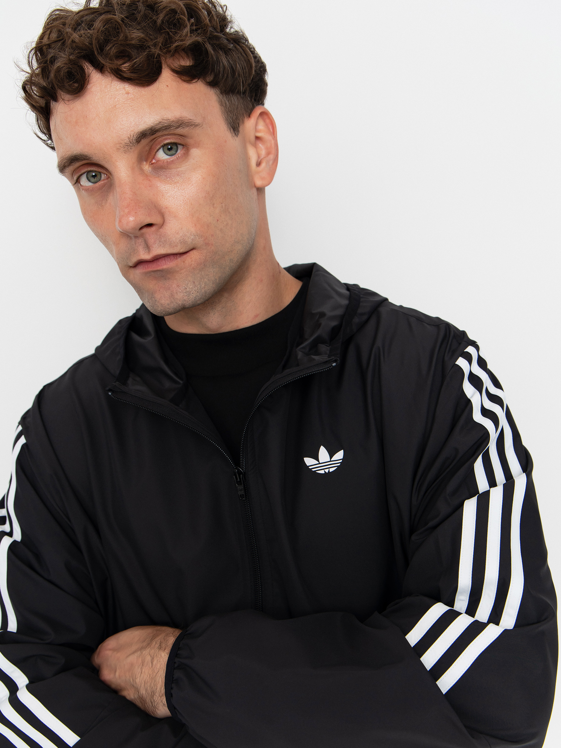 Куртка adidas Windbreaker (black/white)